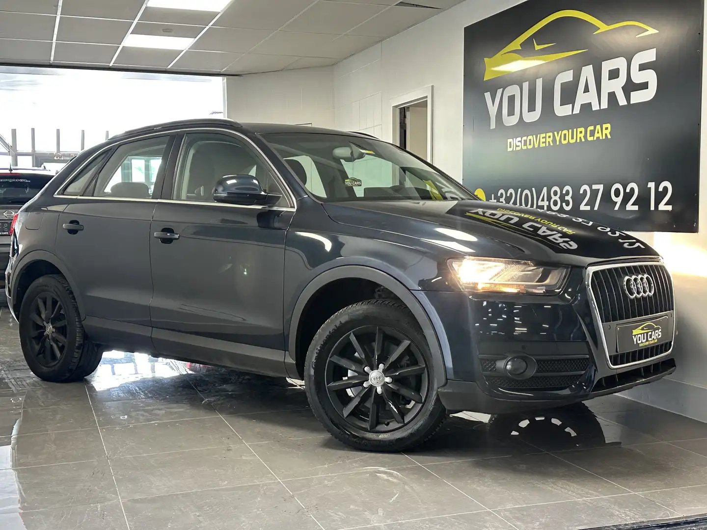 Audi Q3 1.4 TFSI Bleu - 1