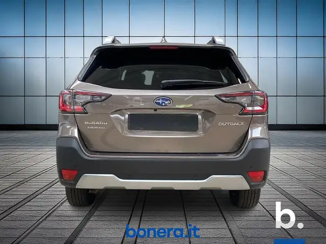 Subaru Outback view 6