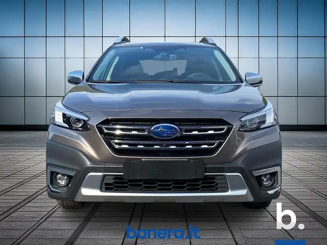 Subaru Outback view 2