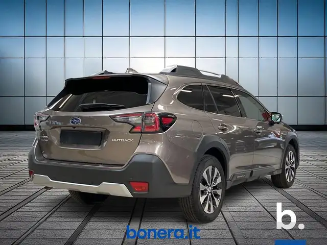 Subaru Outback view 5