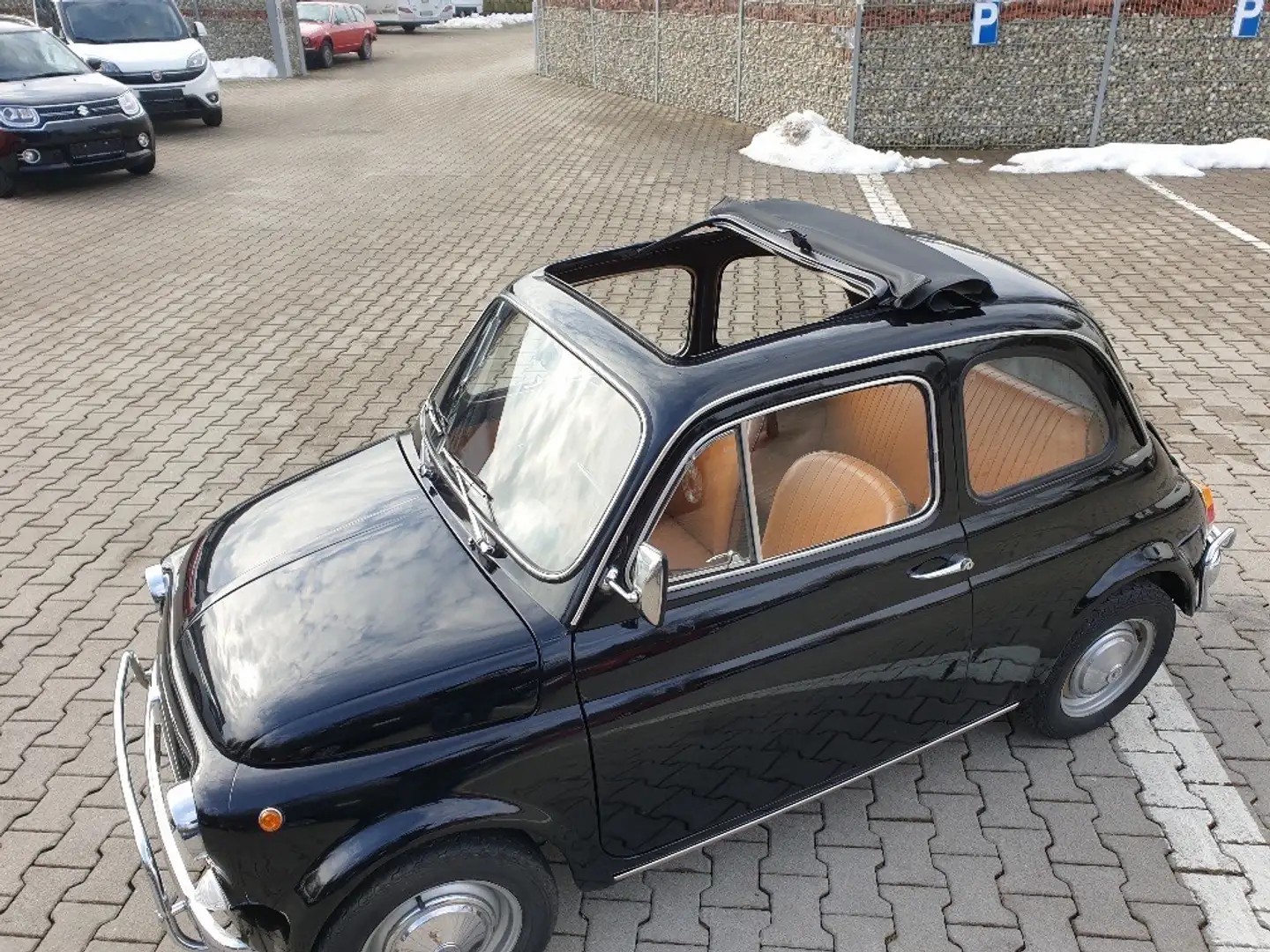 Oldtimer Fiat 500L - 1