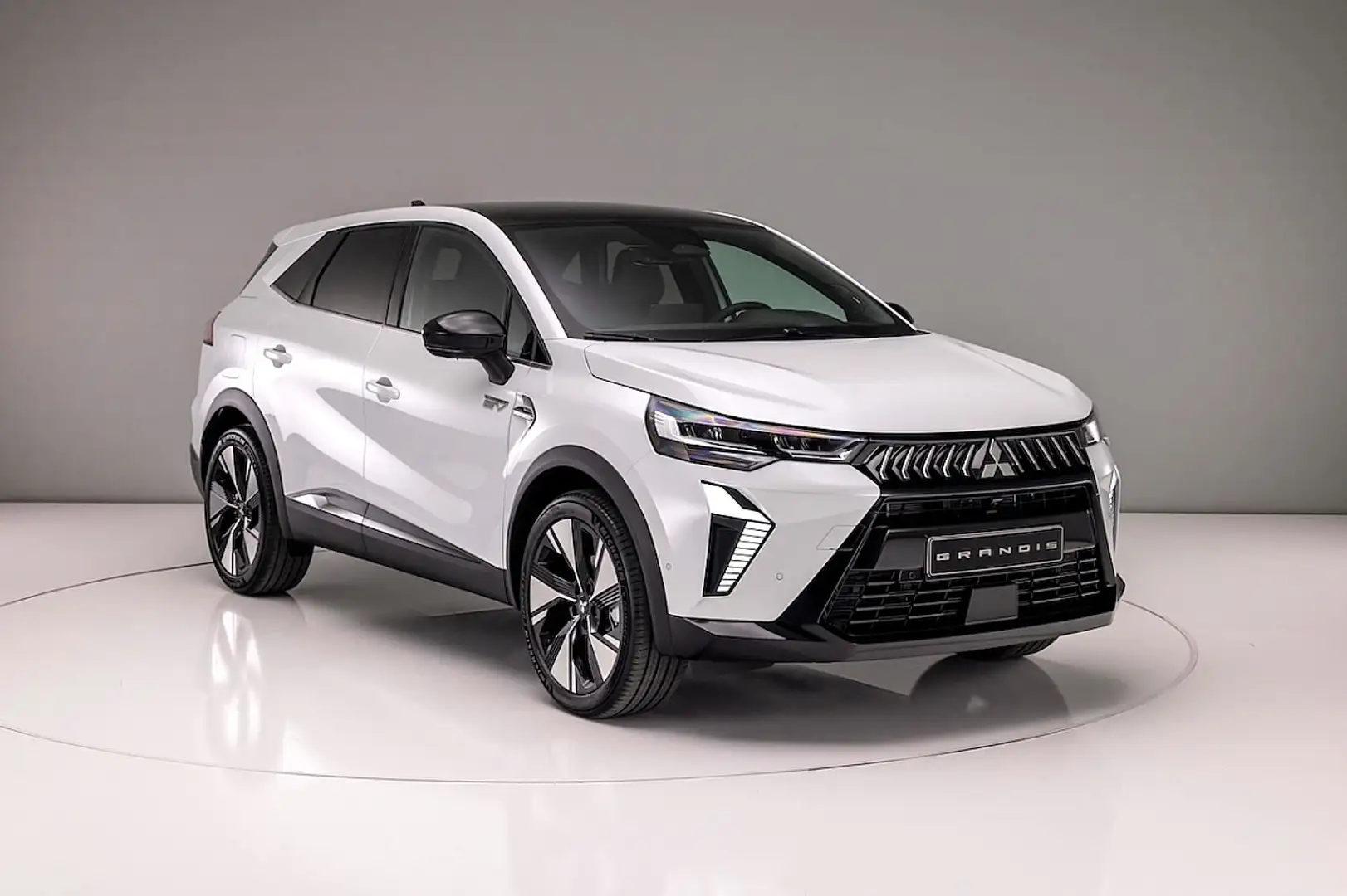 Mitsubishi Grandis 1,3 l DI-T MHEV Intense 2026 Weiß - 1