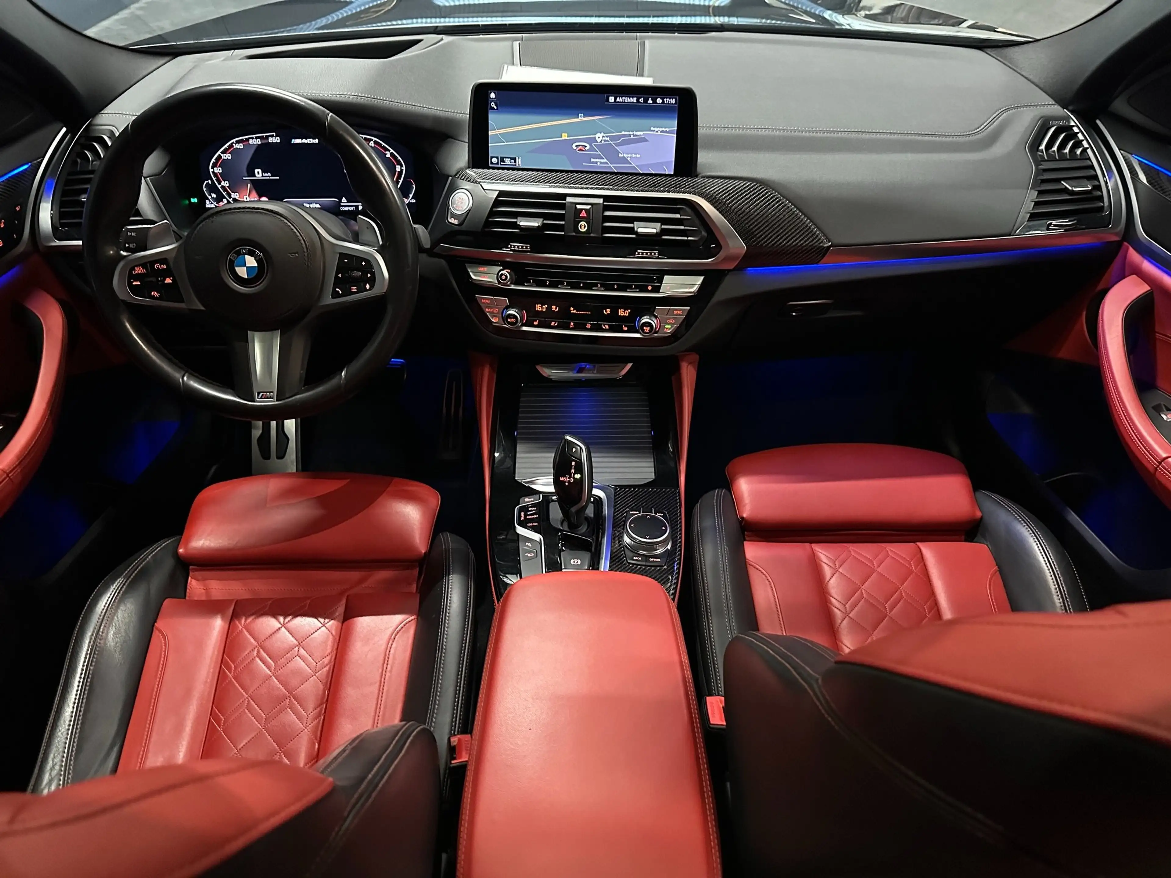BMW X4 M 40 d *LEDER/Rot*PANORAMA*Innovation*Shadow*ACC* — photo 13