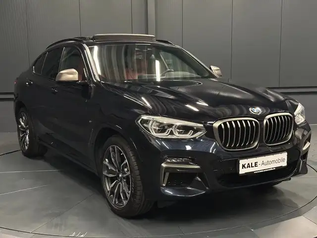 BMW X4 M view 7