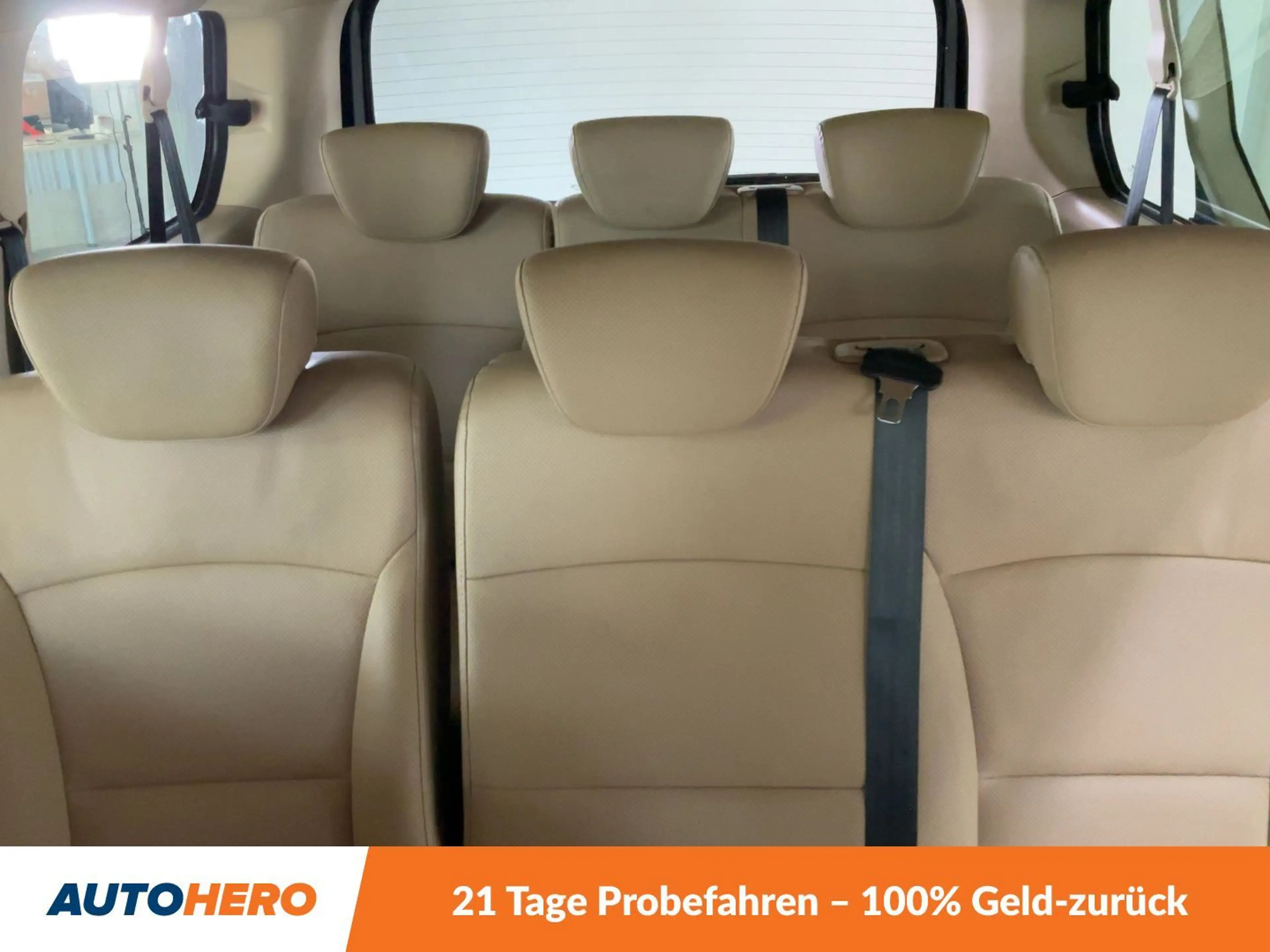 Hyundai H-1 2.5 CRDi Travel Premium Aut*NAVI*TEMPO*CAM*PDC*SHZ — photo 15