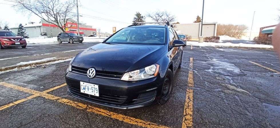 2016 Volkswagen Golf Comfortline alt 5