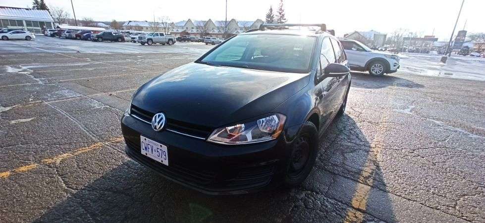 2016 Volkswagen Golf Comfortline thumb 6
