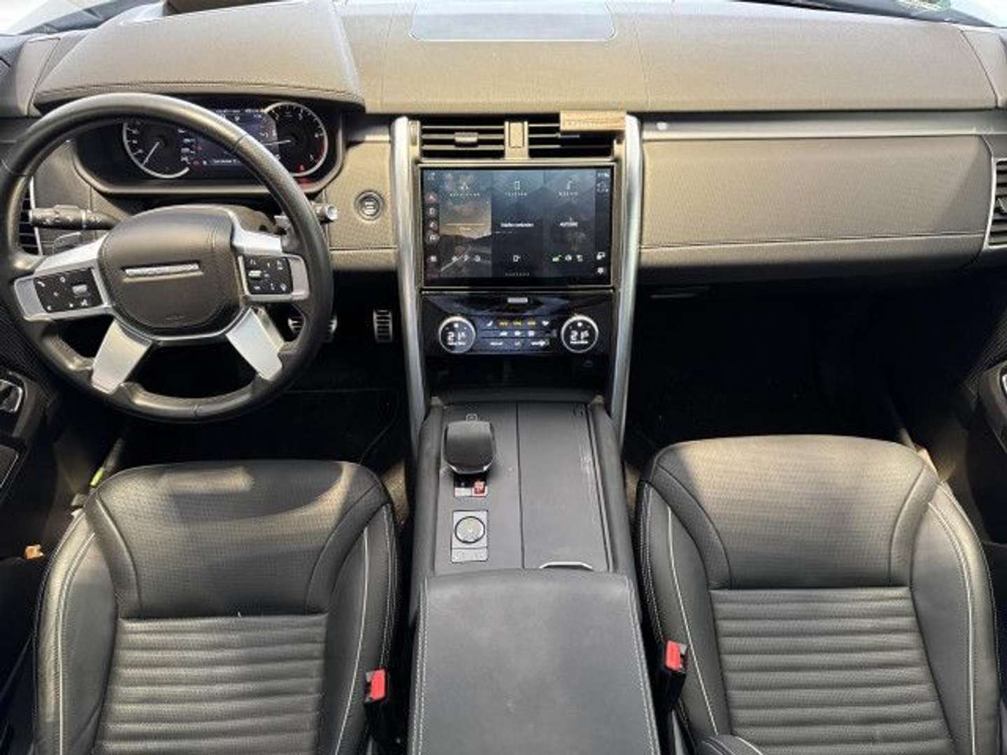 Land Rover Discovery D300 R-Dyn HSE -  - Joinsteer - #4