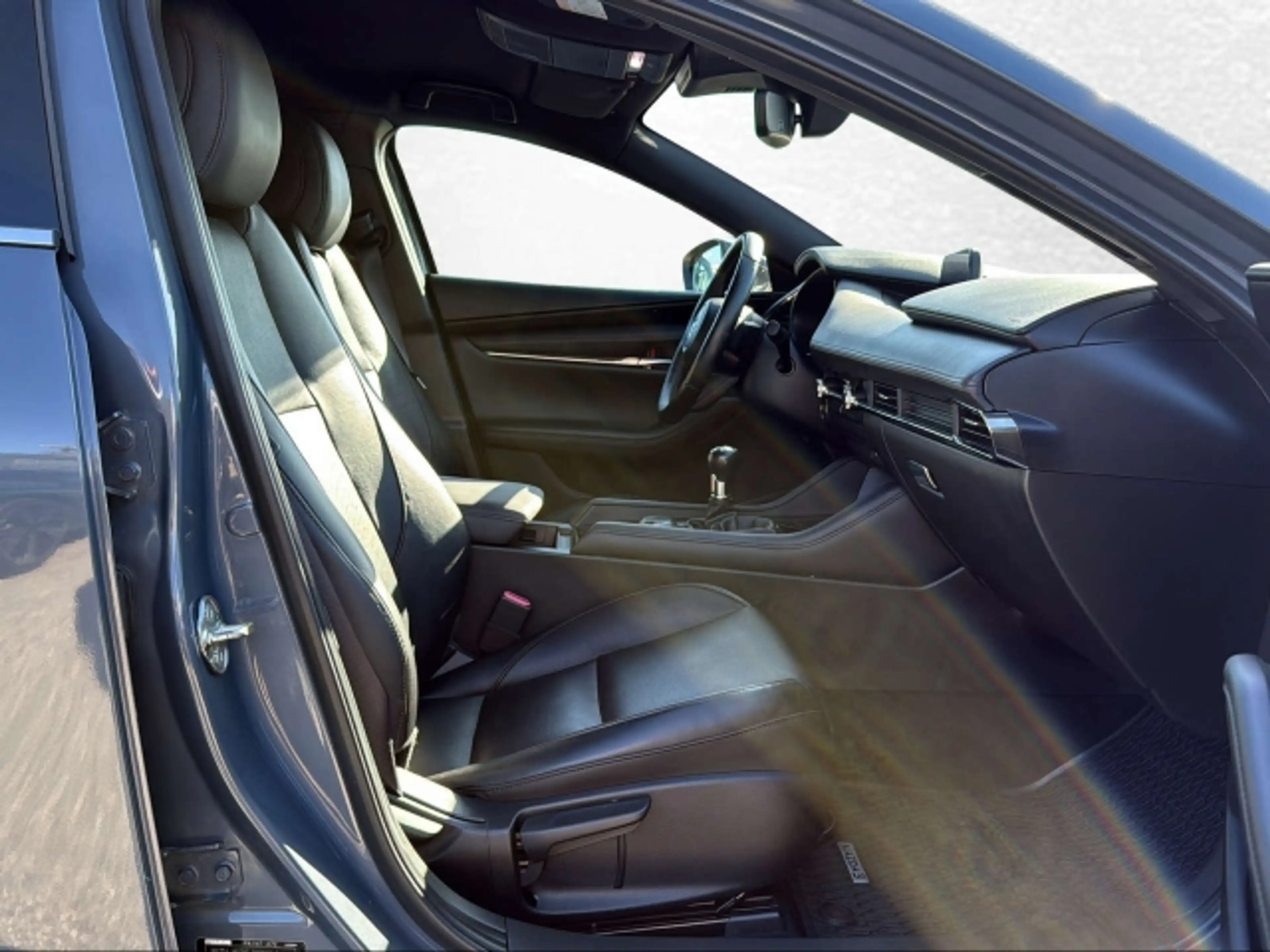 Mazda 3 Skyactive-X180 AWD GT — photo 14