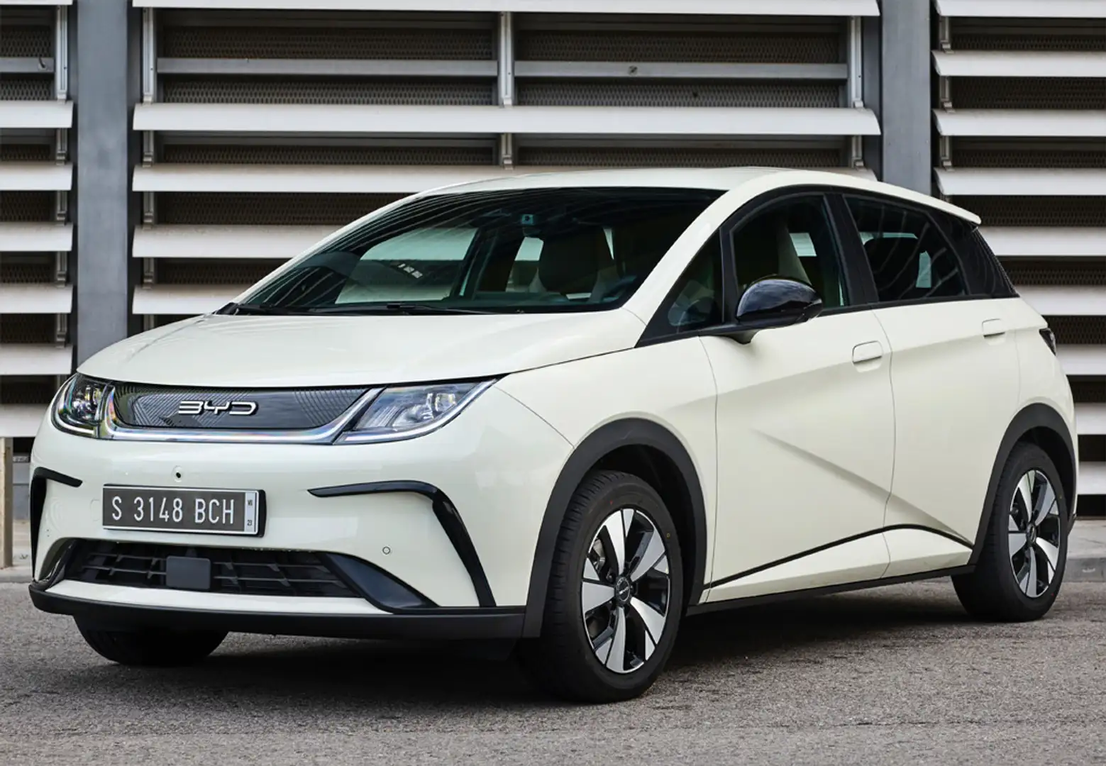 BYD Dolphin Design - 1