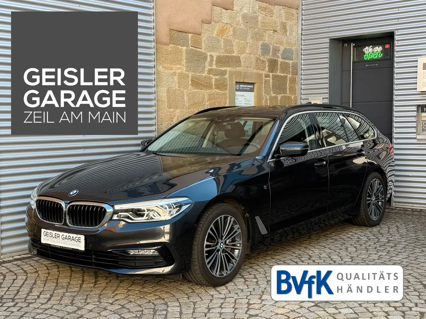 BMW 540 i xDrive Sport Line - HeadUp Cam Pano 8xRäder Grau - 1