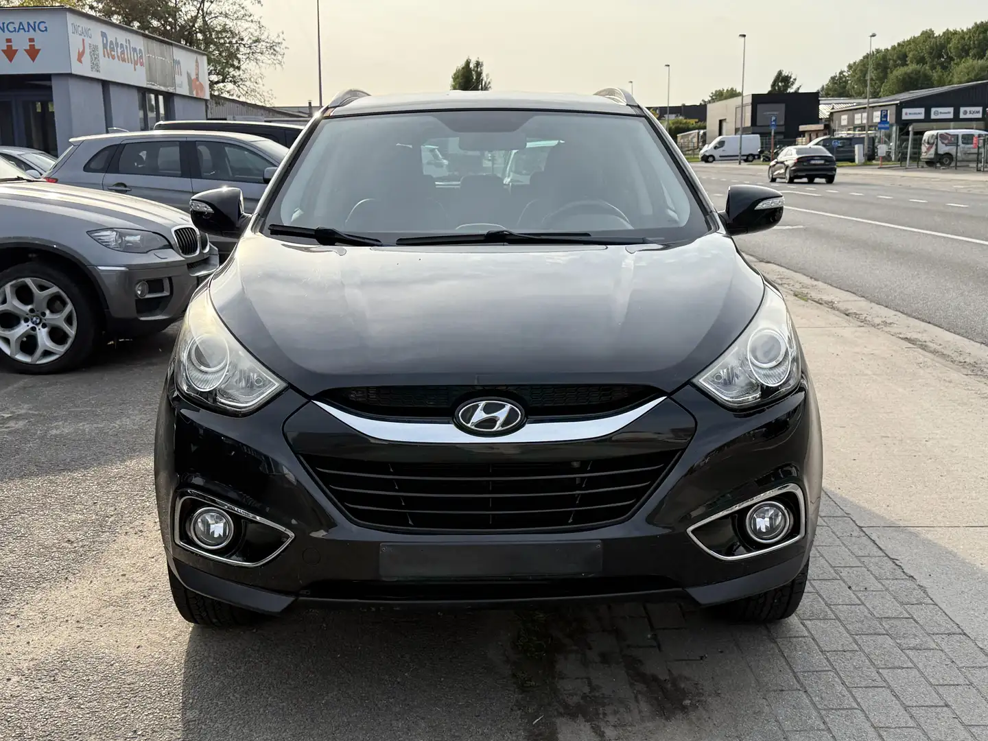 Hyundai iX35 2.0CRDI GLS Comfort 4x2 Zwart - 2