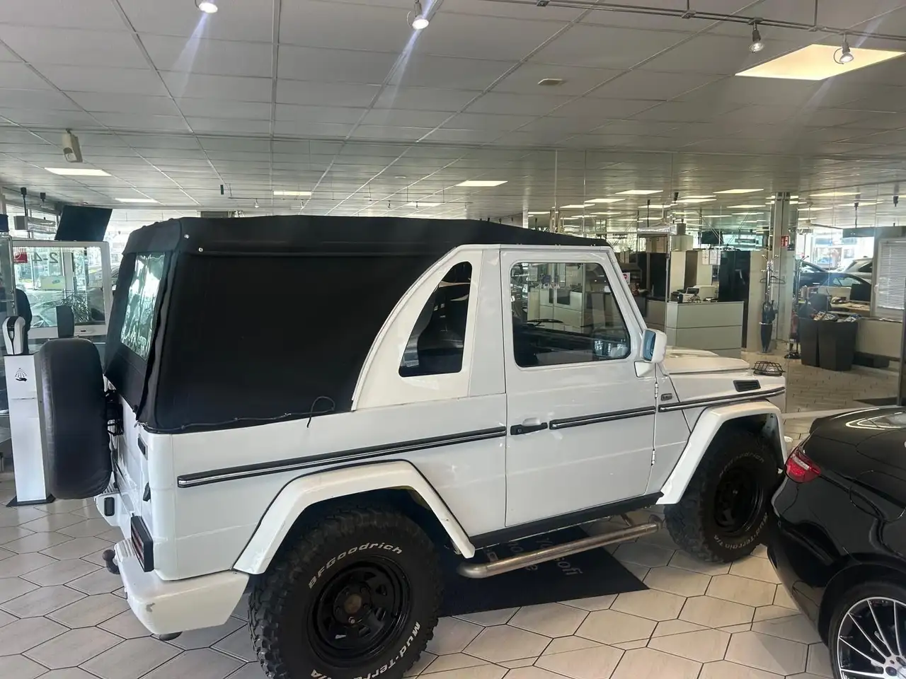 Mercedes-Benz G 280