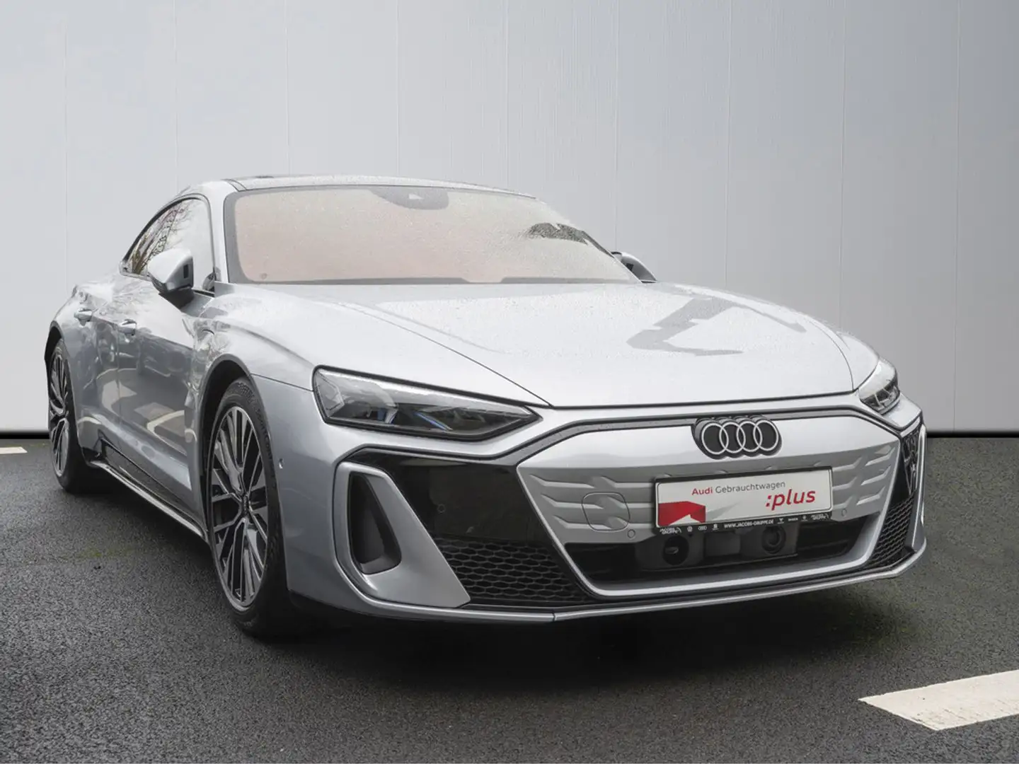 Audi e-tron GT S 435 kW quattro Matrix-LED,Pano,Ba Argintiu - 2