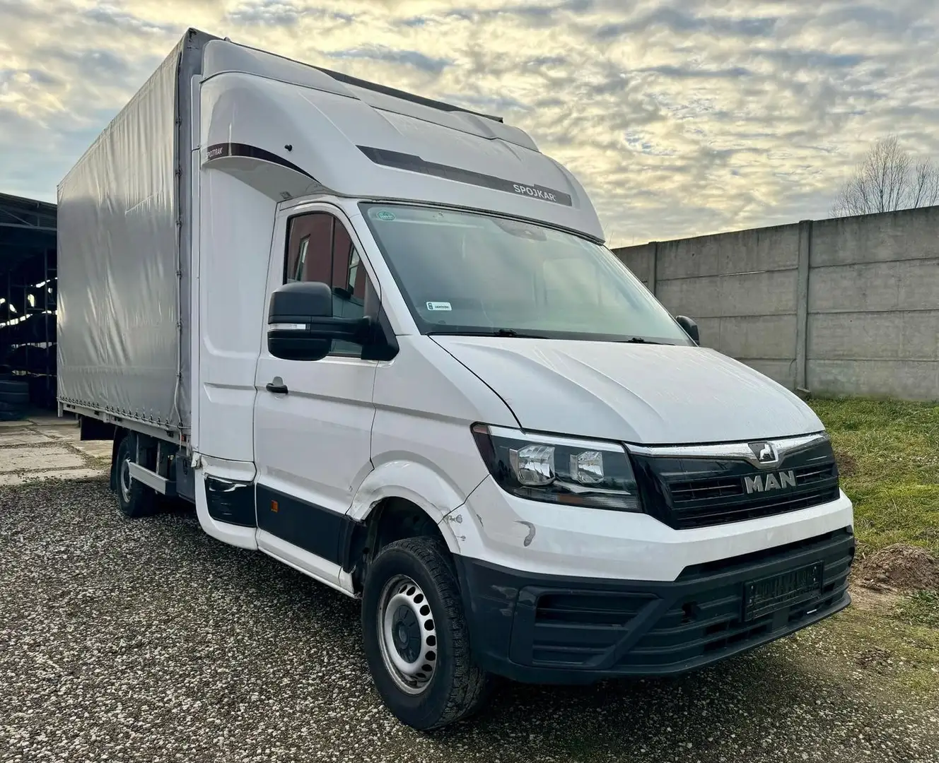 MAN TGE 3.180 Pritsche SCHLAFKABINE**MOTORSCHADEN** Weiß - 1