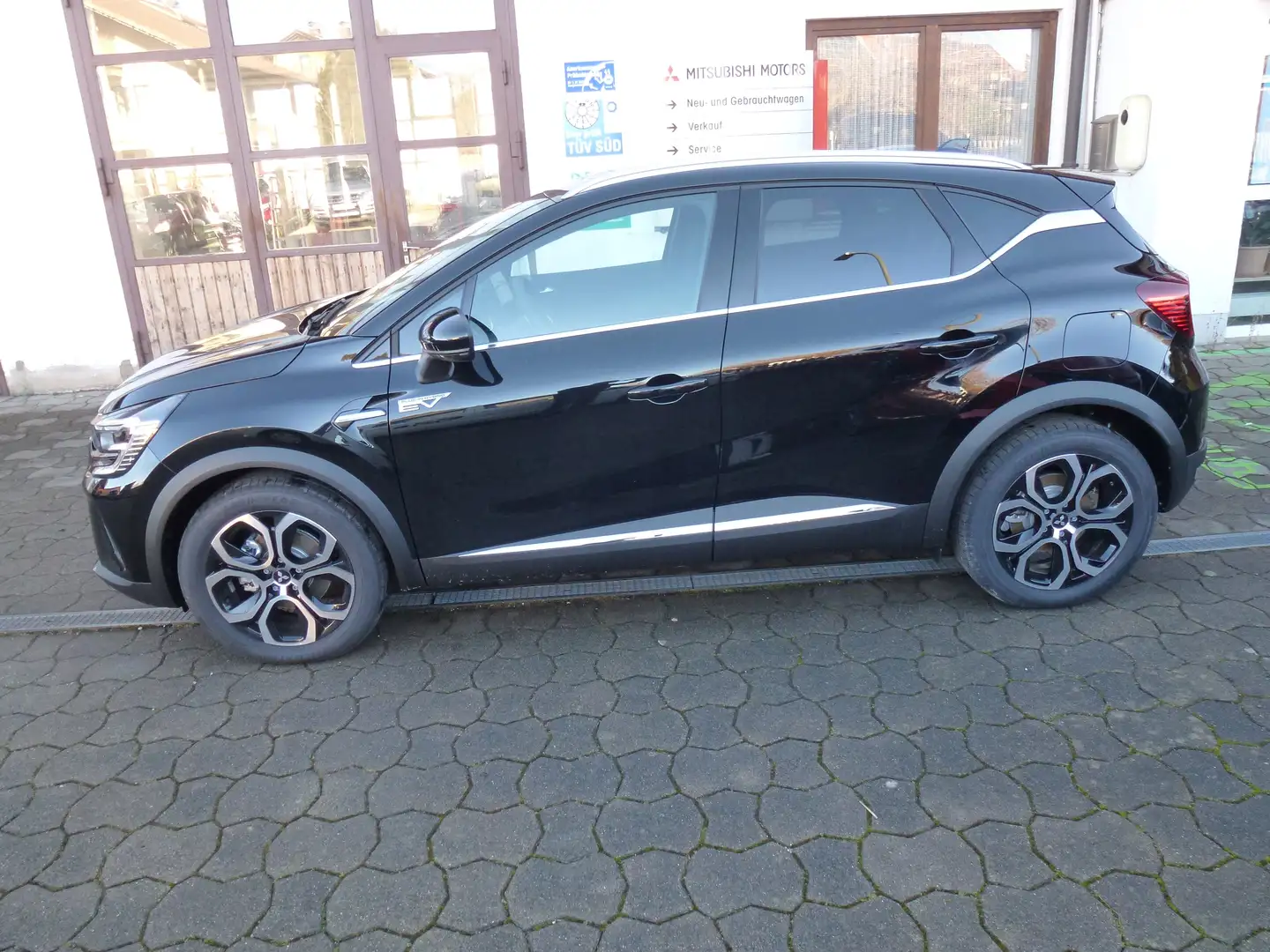 Mitsubishi ASX Intro Edition Plug-in-Hybrid Schwarz - 2