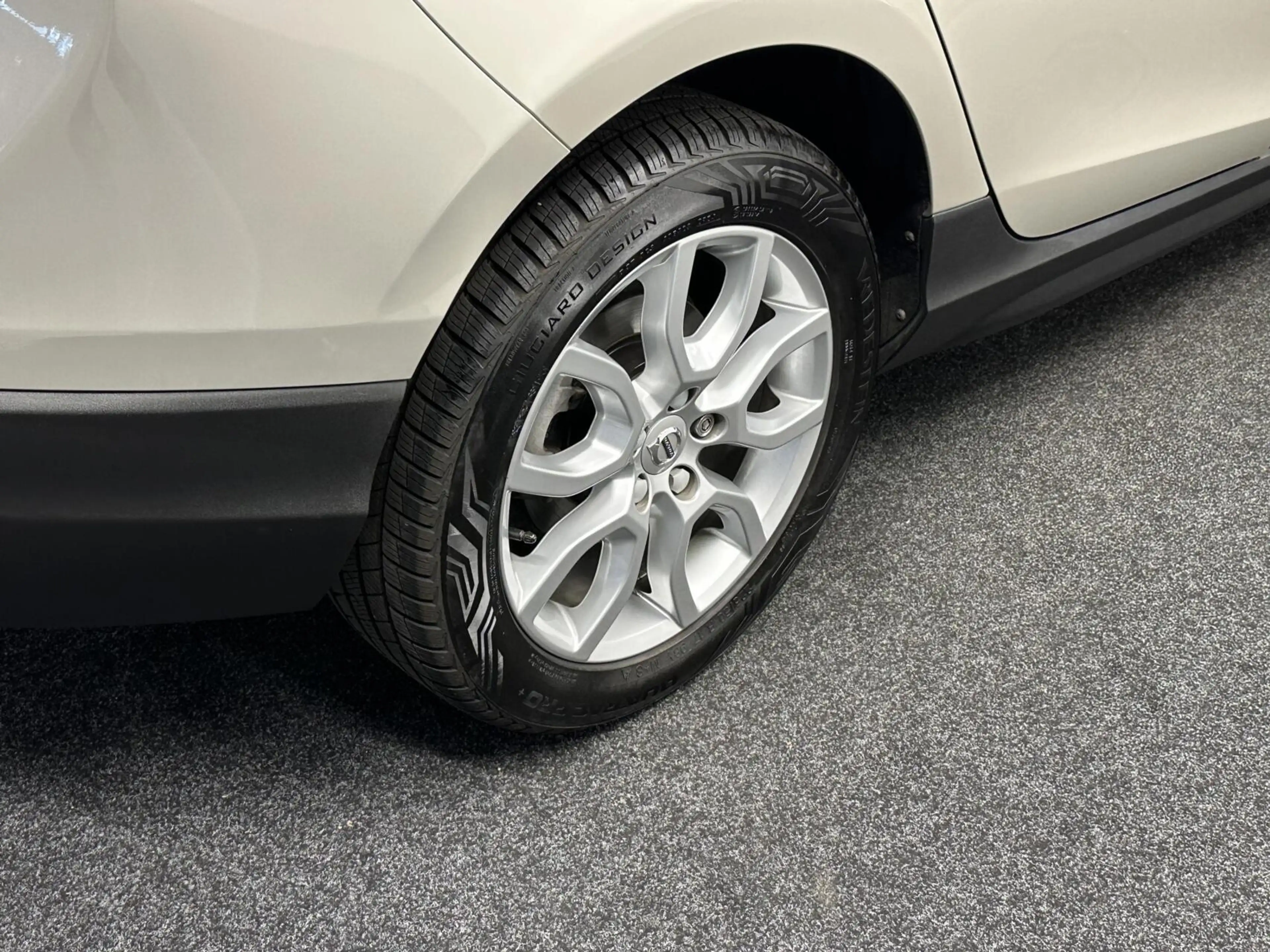 Volvo V40 Cross Country 1.5 T3 Polar+ Luxury LEER PANO NAVI TREKHAAK ECC C — photo 10