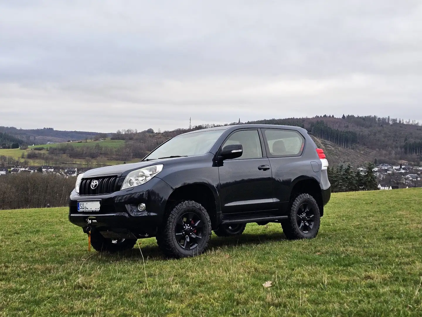 Toyota Land Cruiser Prado kein Gelände TÜV Blau - 1