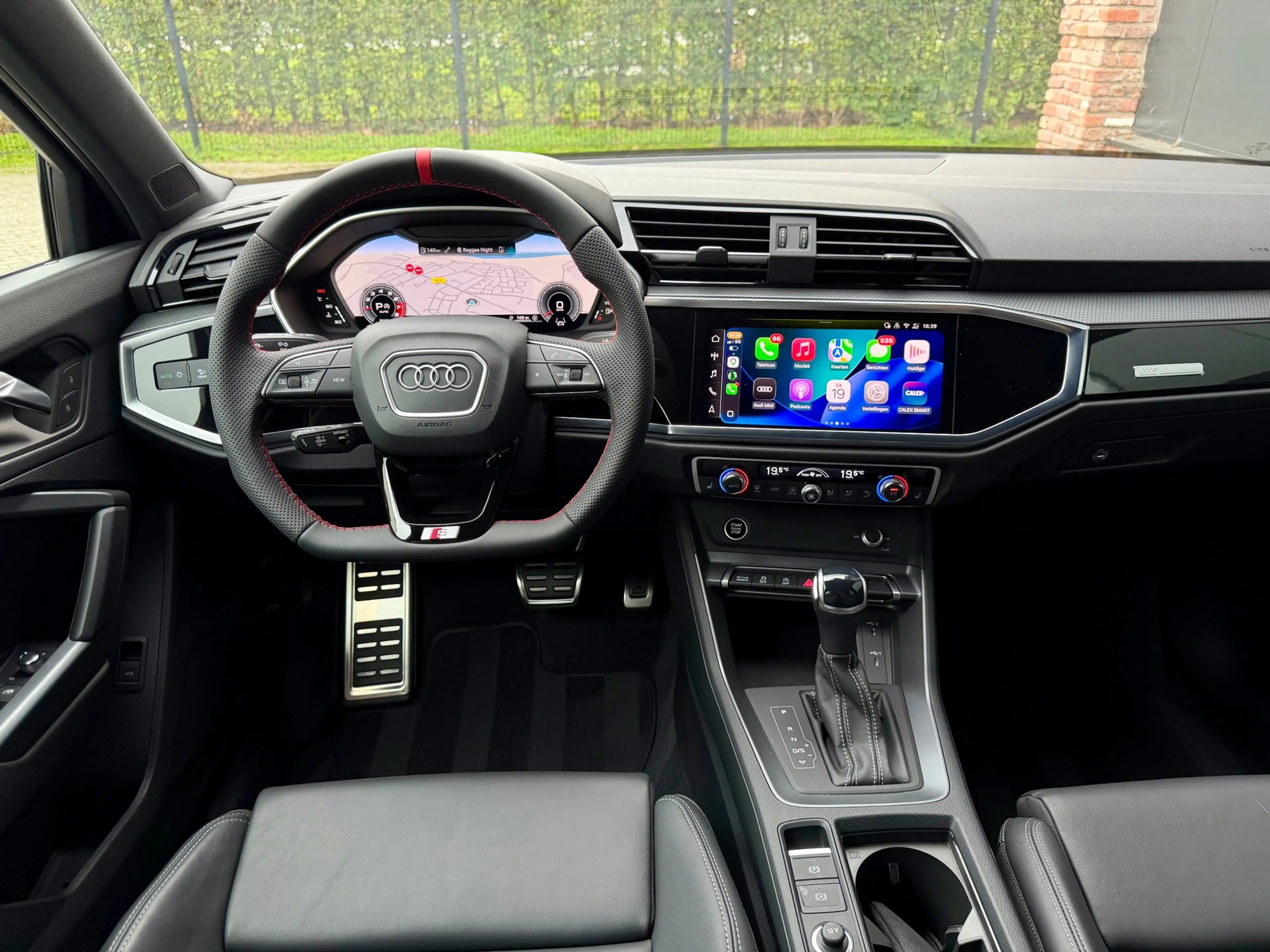 Audi Q3 SPORTBACK 35 TFSI S-Line 150 pk Blackstyle/pano/Ca — photo 10