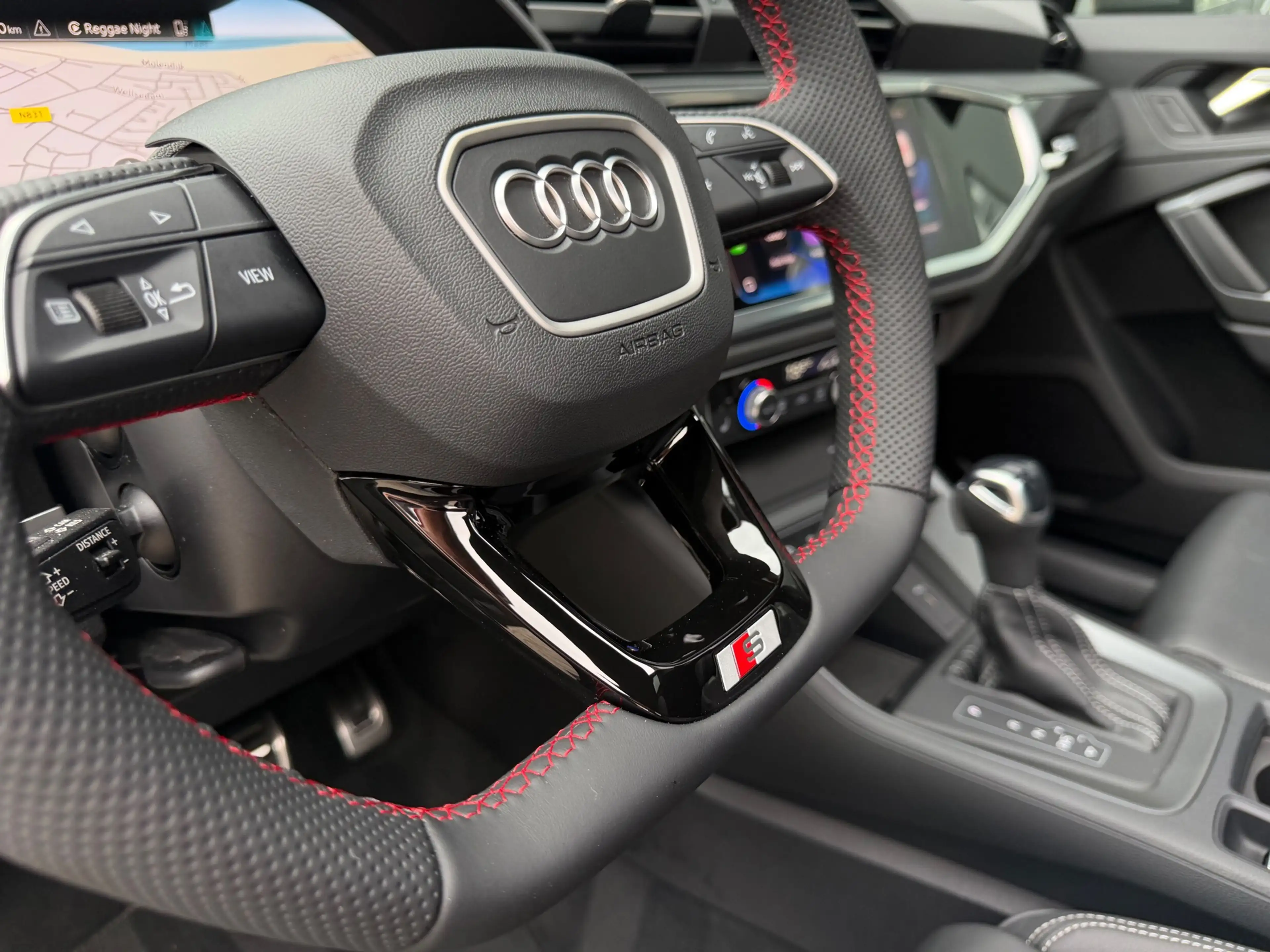 Audi Q3 SPORTBACK 35 TFSI S-Line 150 pk Blackstyle/pano/Ca — photo 6