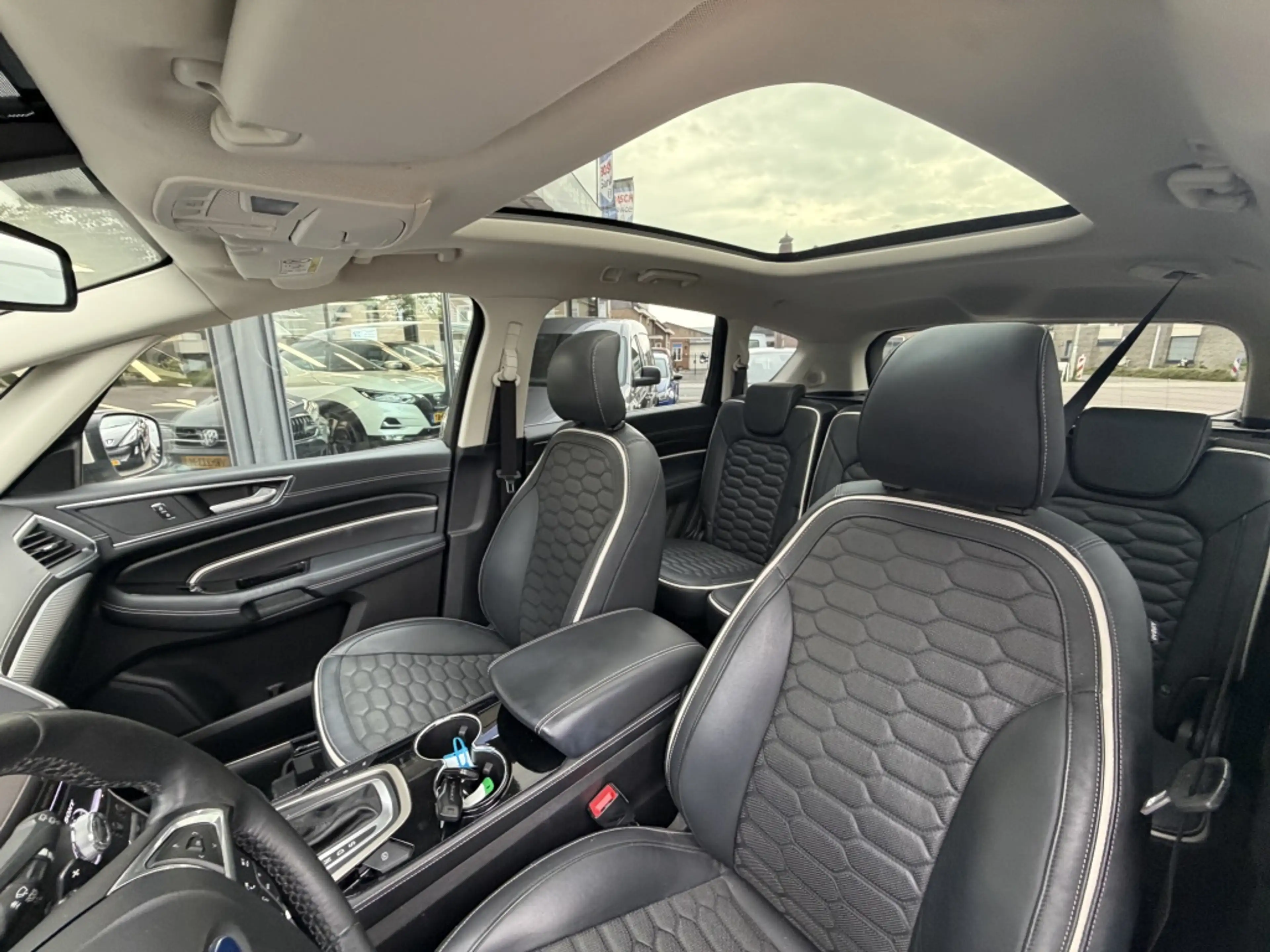 Ford S-Max 2.0 Vignale Full options. “NAP” orgineel NL 1e eig — photo 17