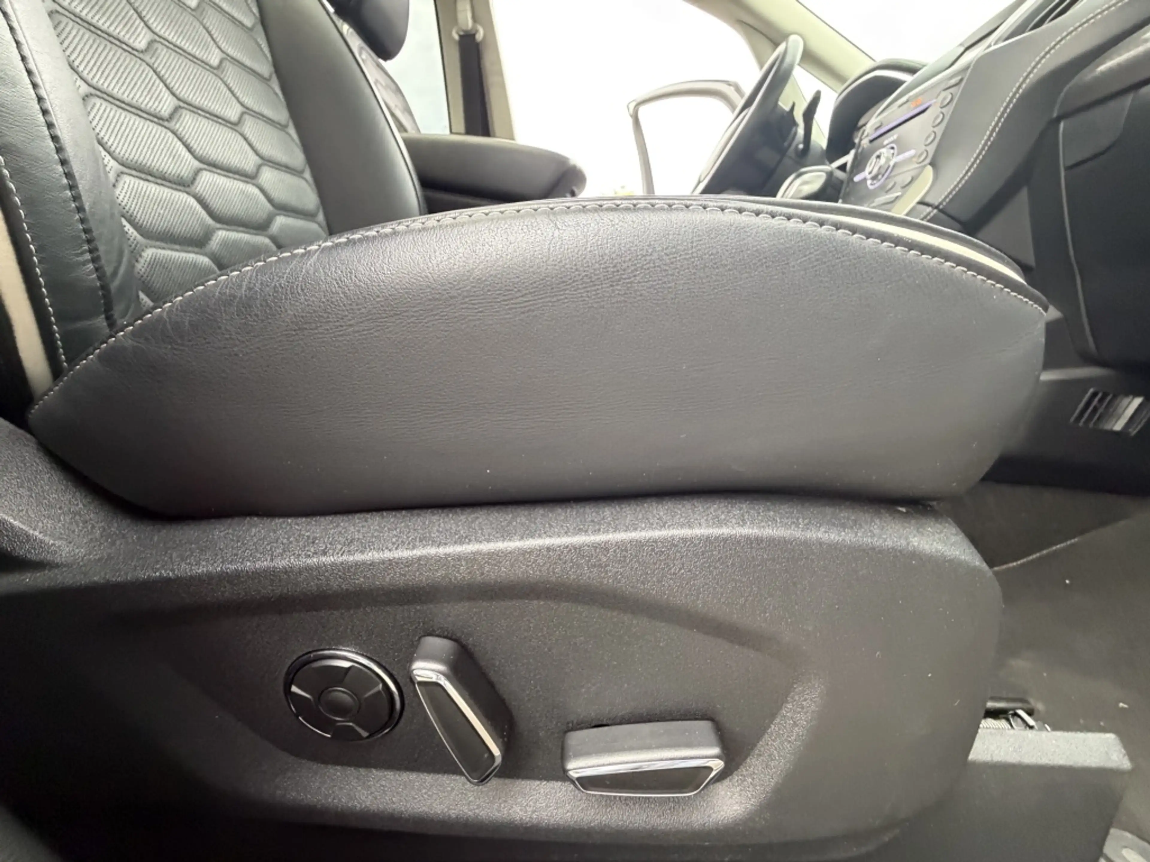 Ford S-Max 2.0 Vignale Full options. “NAP” orgineel NL 1e eig — photo 27