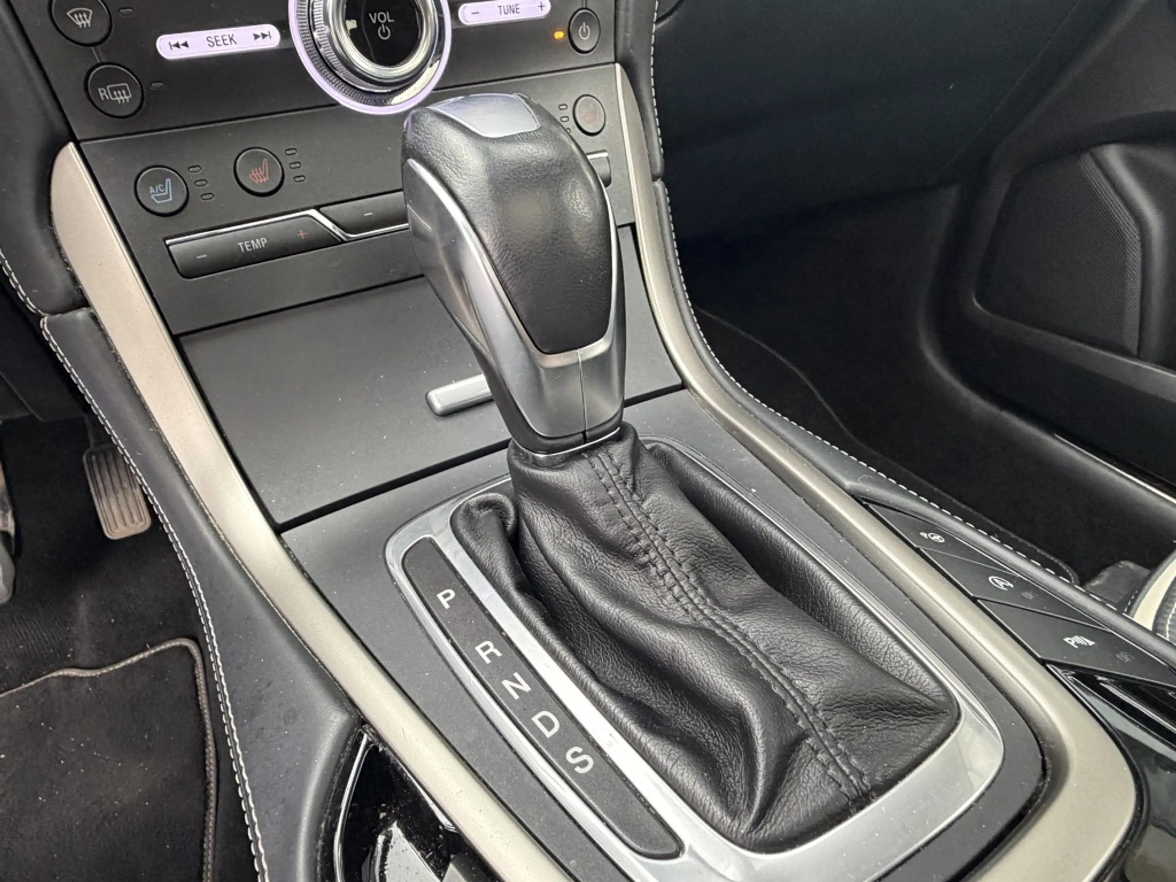 Ford S-Max 2.0 Vignale Full options. “NAP” orgineel NL 1e eig — photo 34