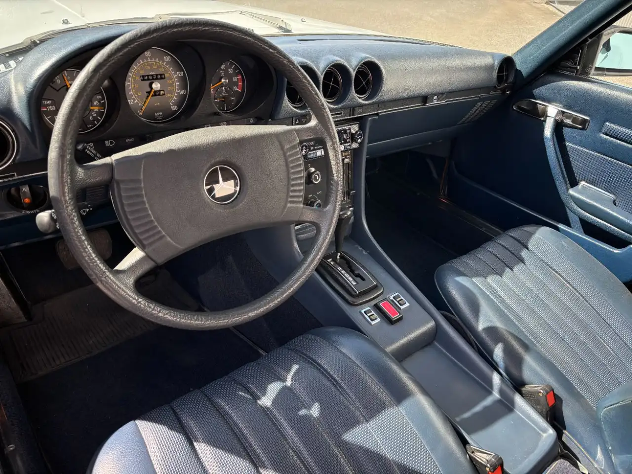 Mercedes-Benz 450 SL, foto 6