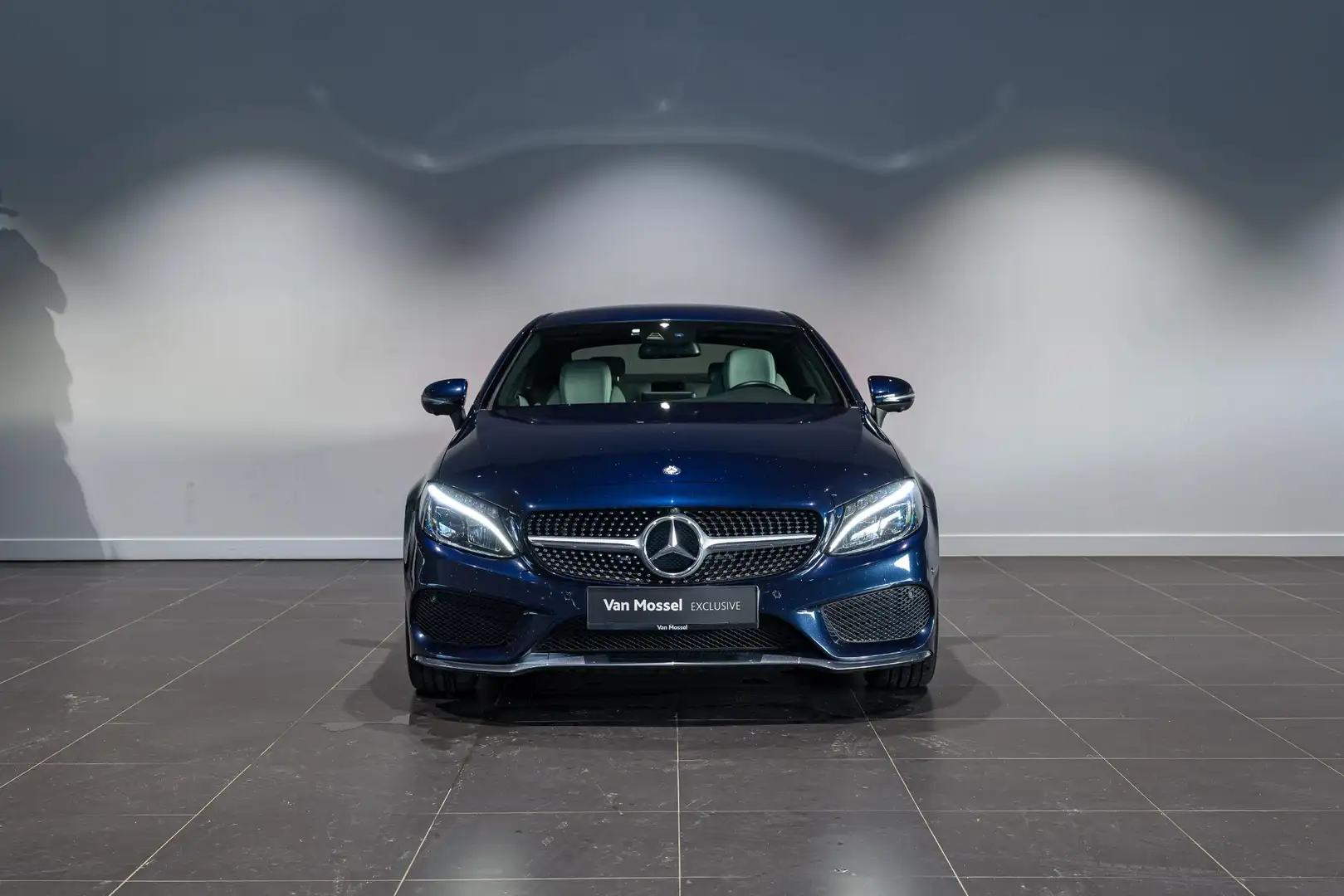 Mercedes-Benz C 250 Coupé C d AMG Line Niebieski - 2