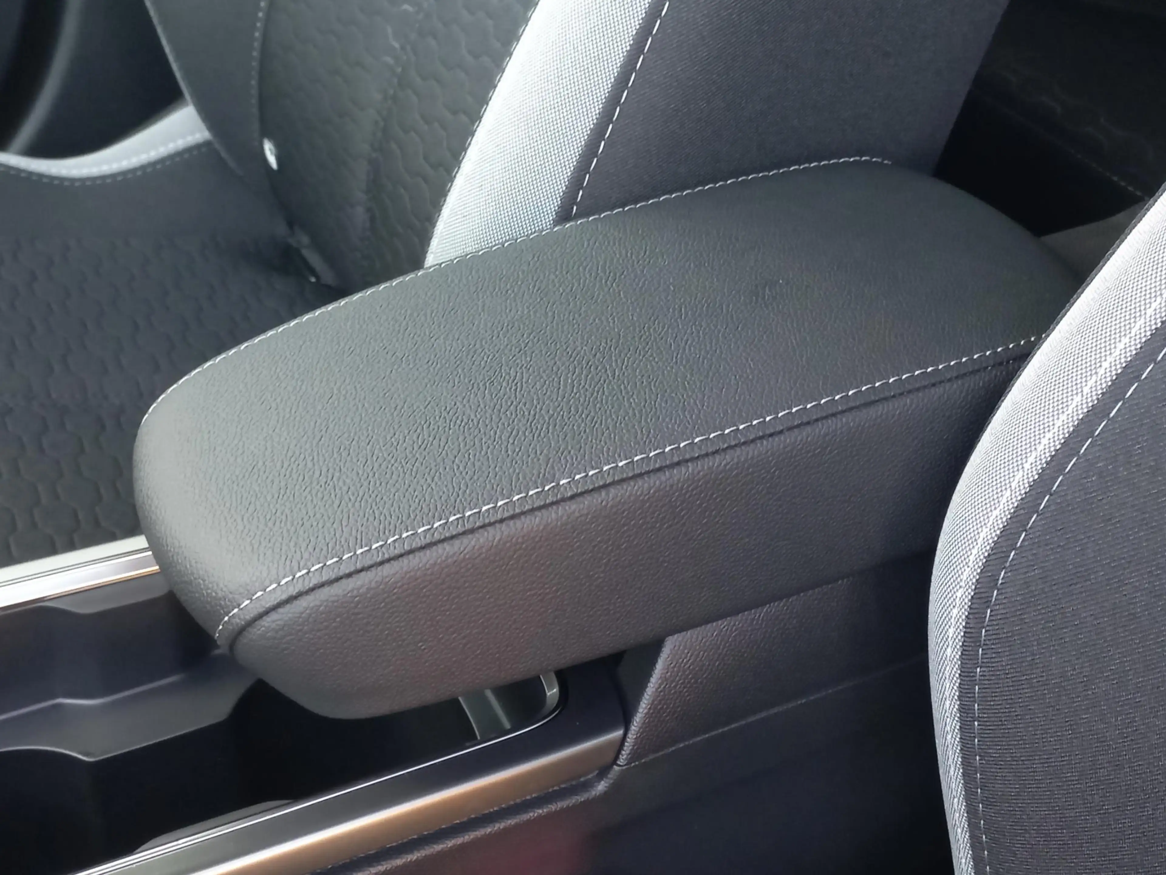 Opel Mokka 1.2T 136pk Business Edition | Climate control | Na — photo 14