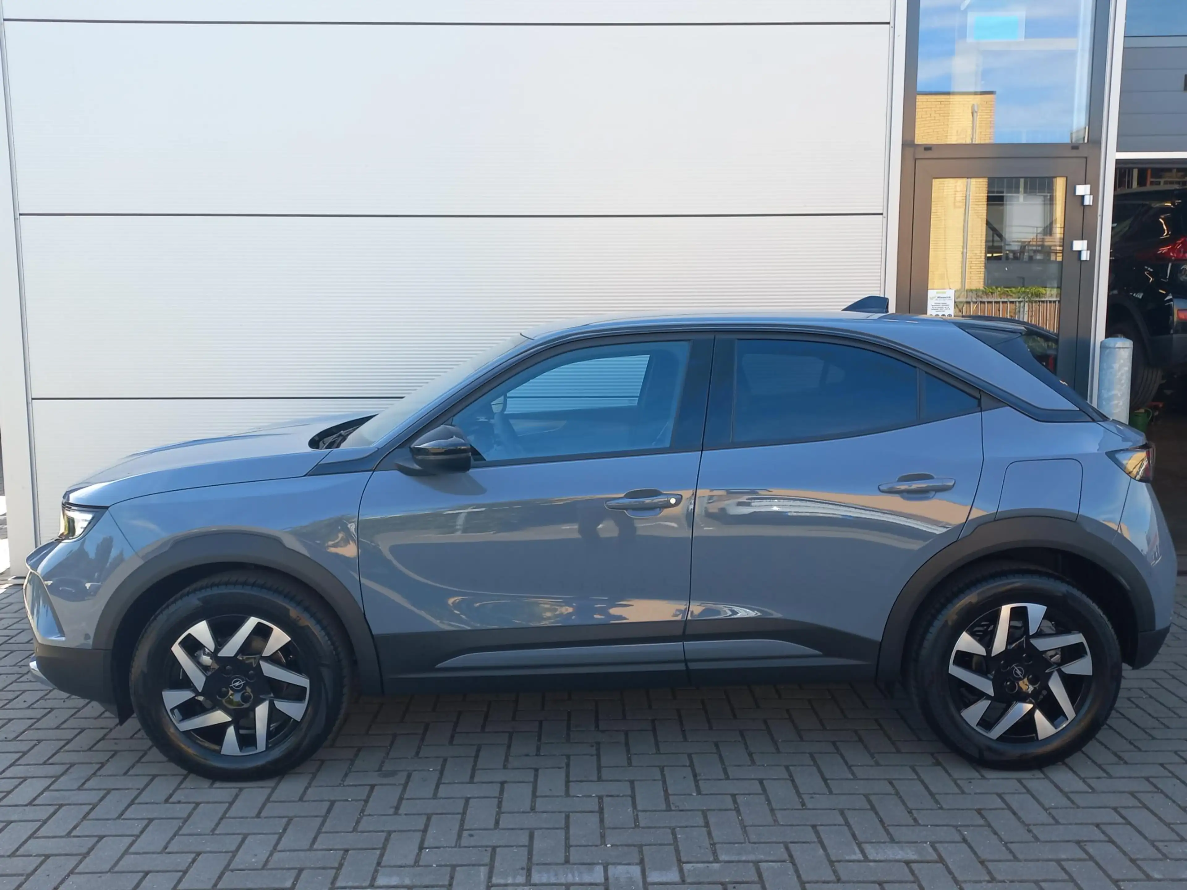 Opel Mokka 1.2T 136pk Business Edition | Climate control | Na — photo 3