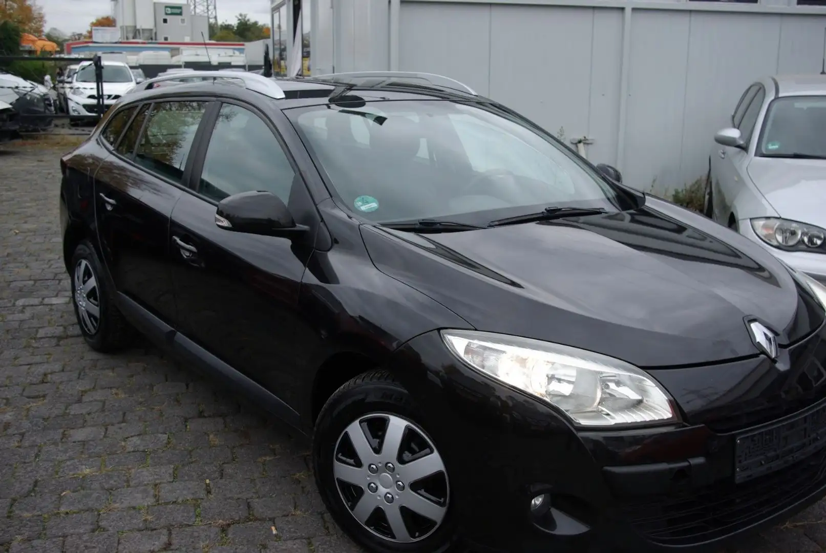 Renault Megane Grandtour Expression 1.6 16V 110 Noir - 2