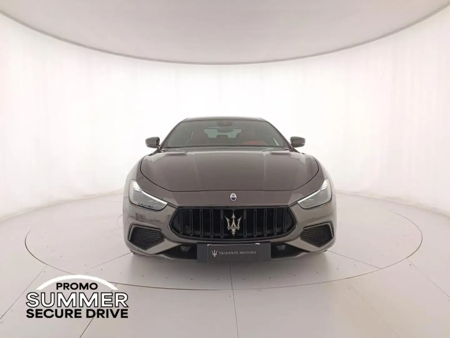 Maserati Ghibli 3.8 V8 Trofeo 580cv rwd auto Gris - 2