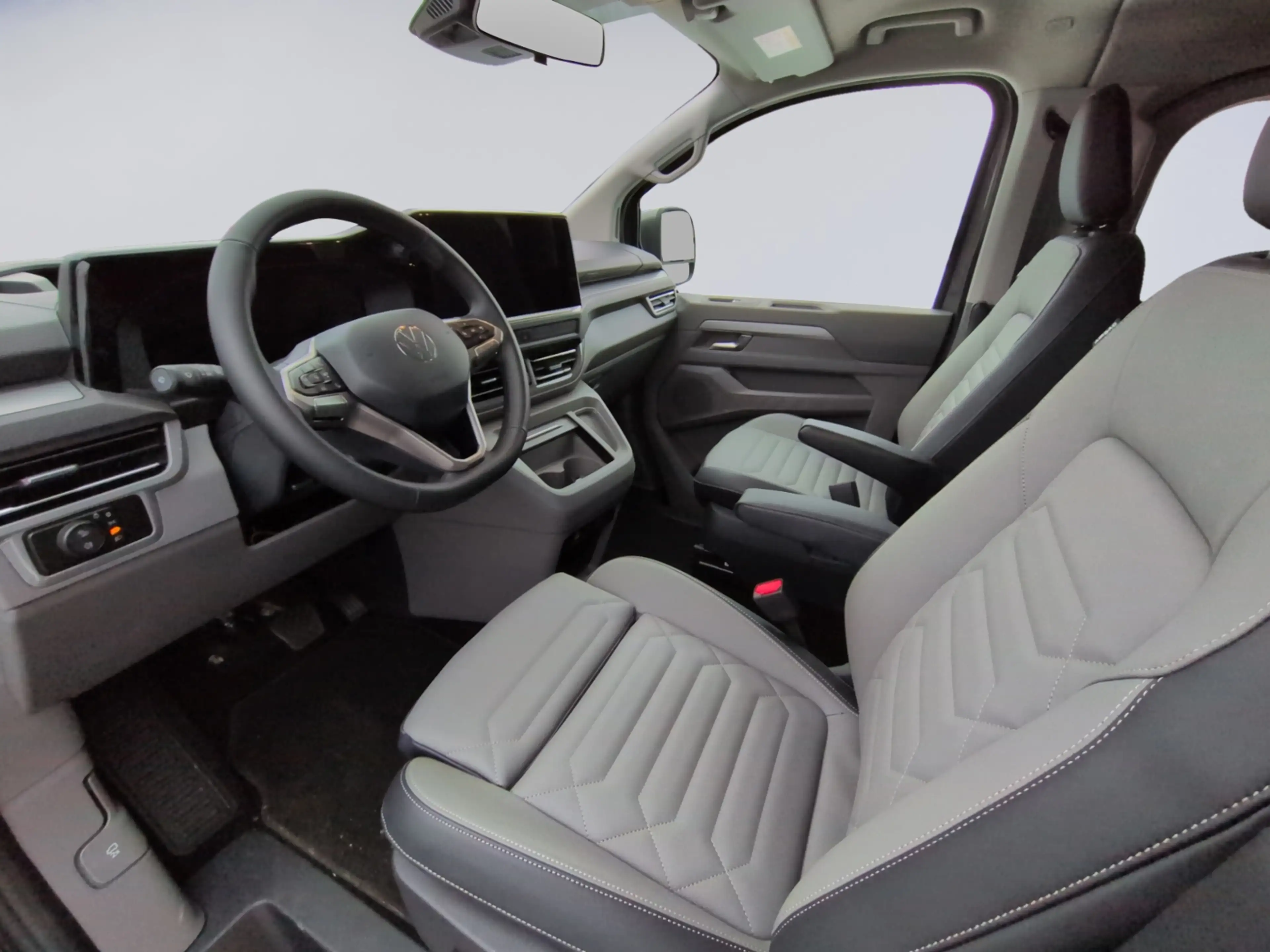 Volkswagen T7 Caravelle Style 2.0 TDI 4MOTION LED NAVI ALU — photo 10