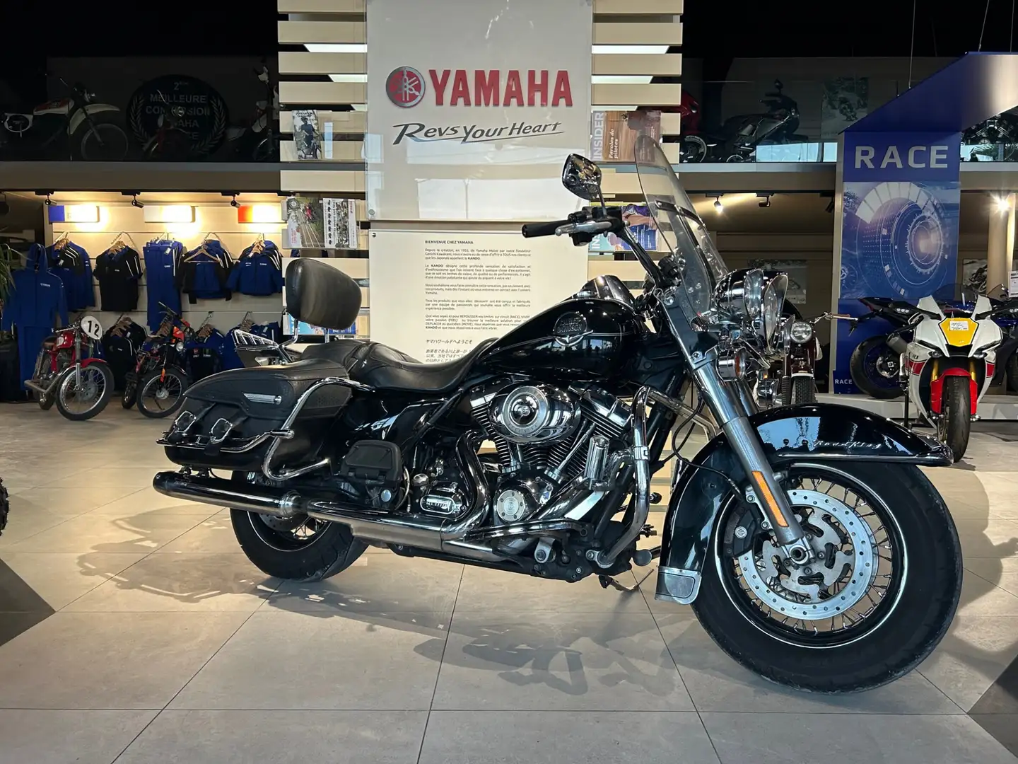Harley-Davidson Road King Zwart - 2