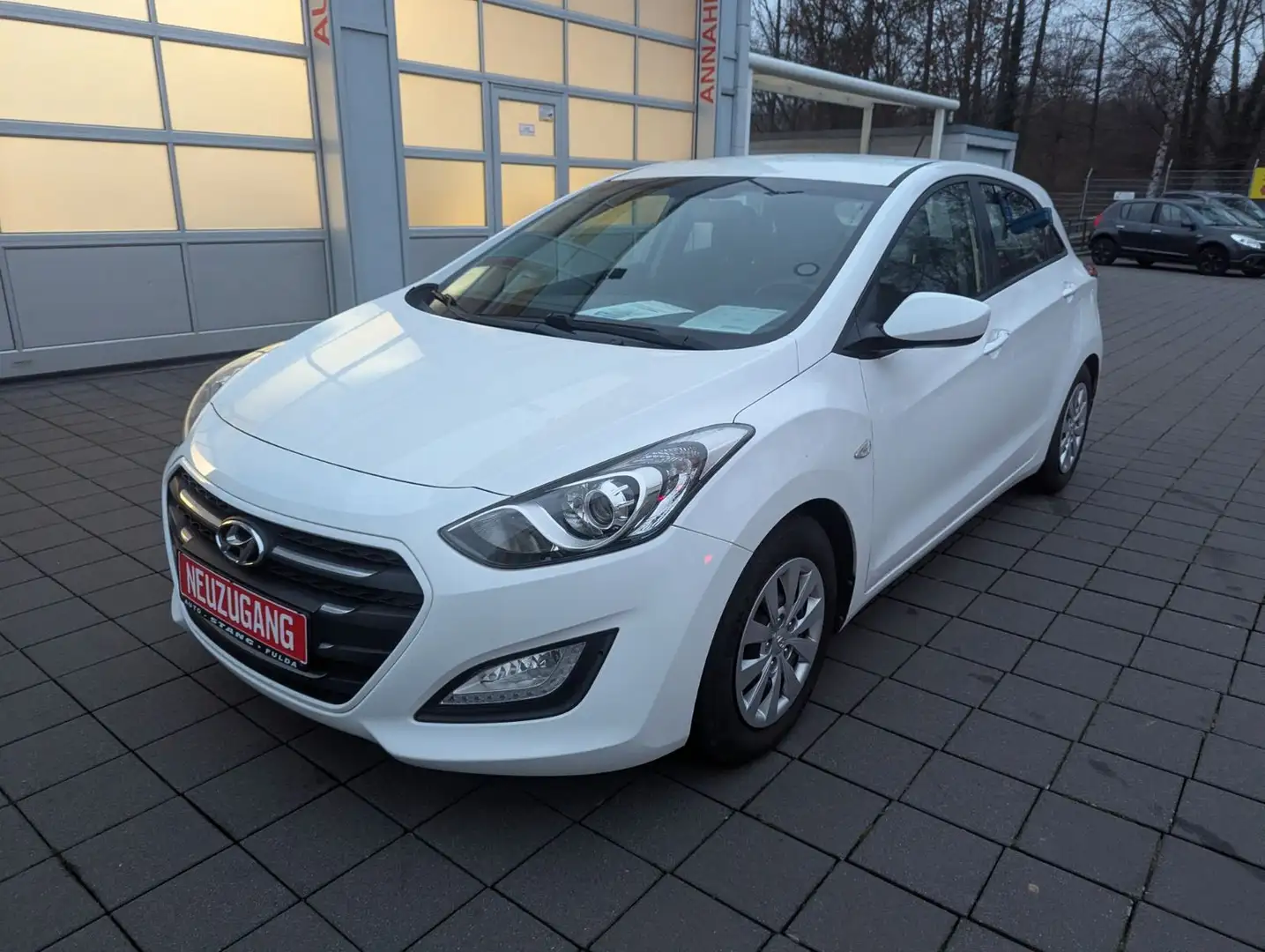 Hyundai i30 blue 1.4 *Scheckheft*AHK* Blanc - 1