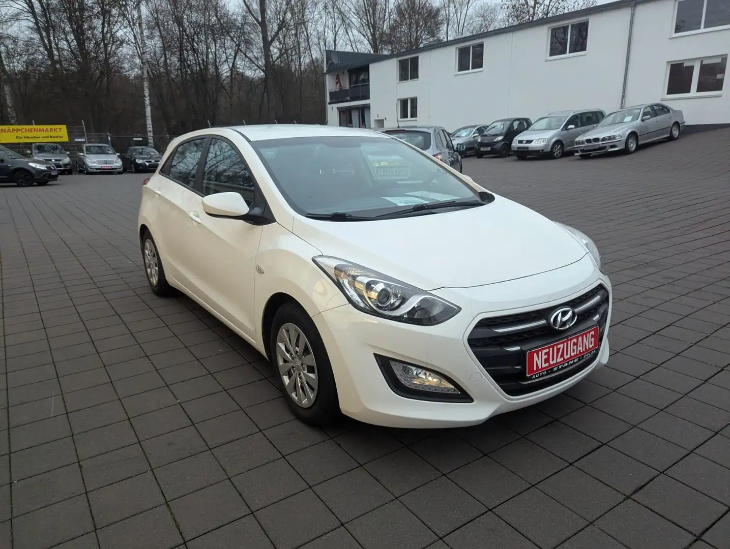 Hyundai i30 blue 1.4 *Scheckheft*AHK* Blanc - 2