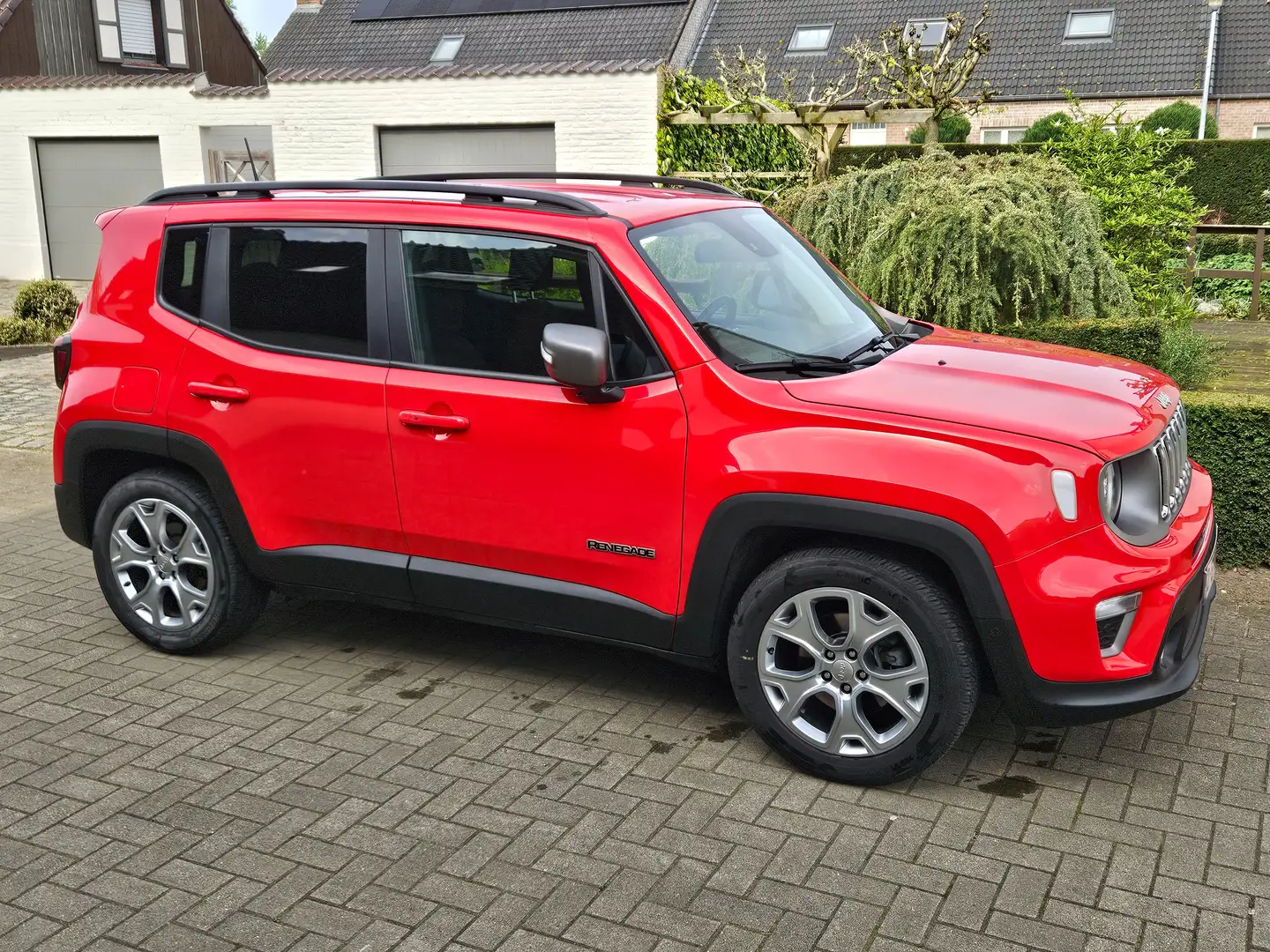 Jeep Renegade Renegade 1.3 T-GDI Limited Rood - 2