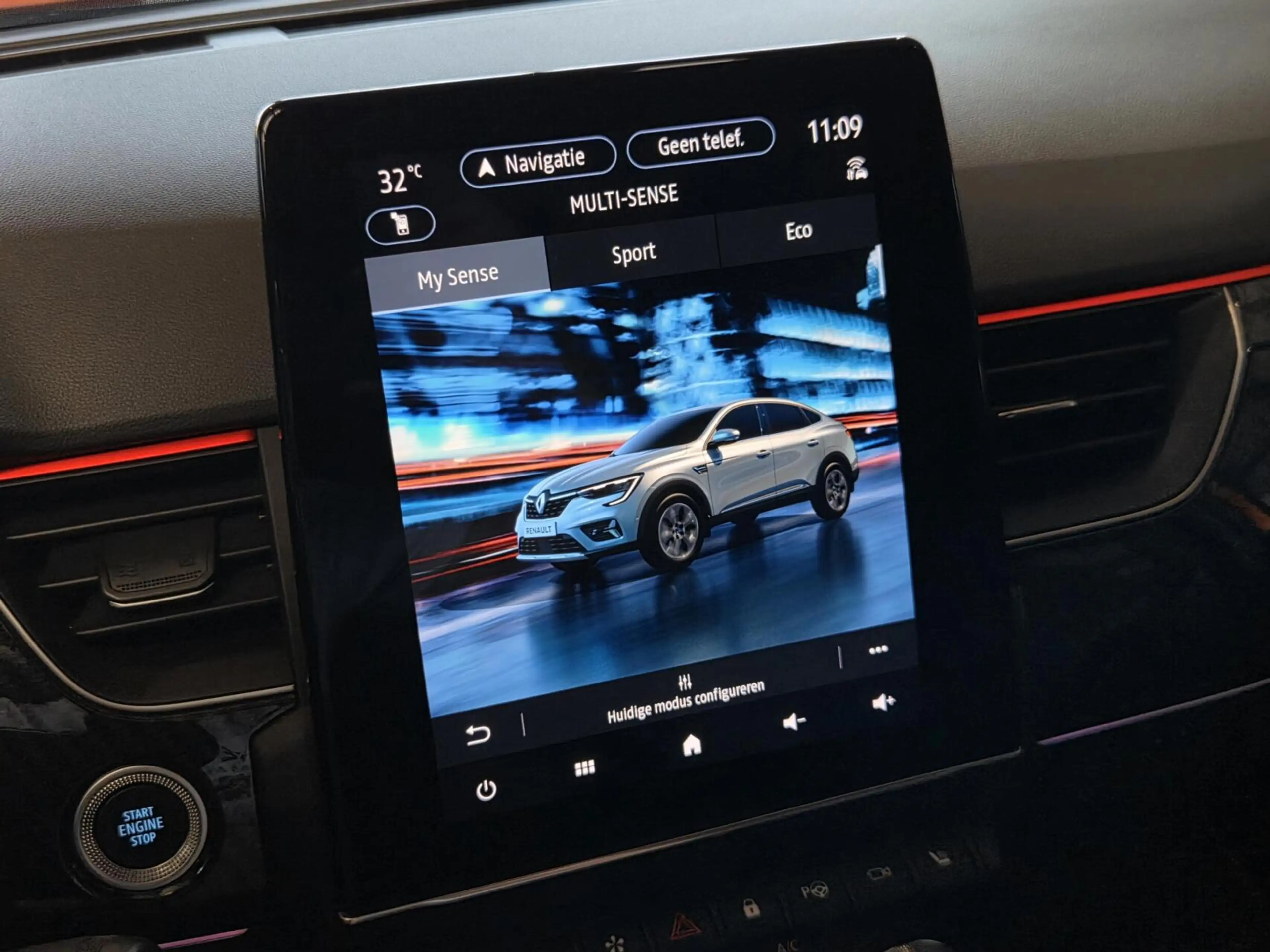 Renault Arkana 1.6 E-Tech Hybrid 145 R.S. Line — photo 42