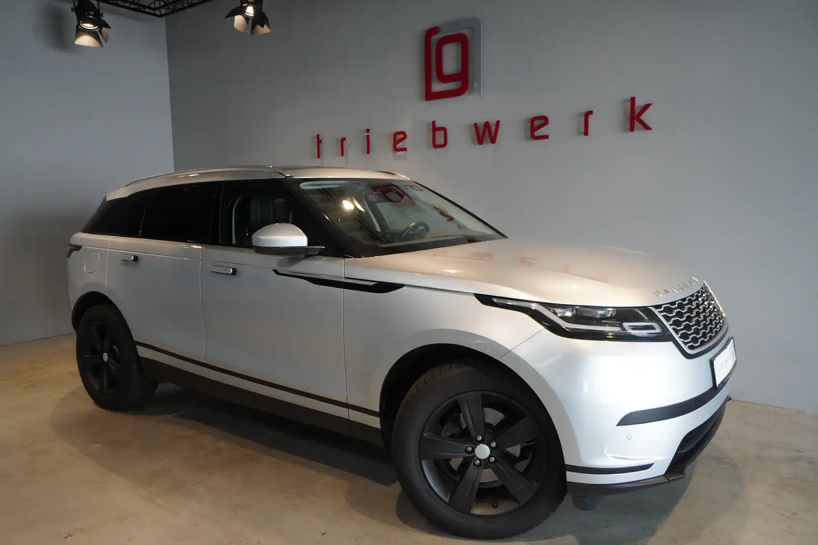 Land Rover Range Rover Velar 2.0d S-Panorama-Scheckheft gepfl.-Top Zustand Plateado - 1