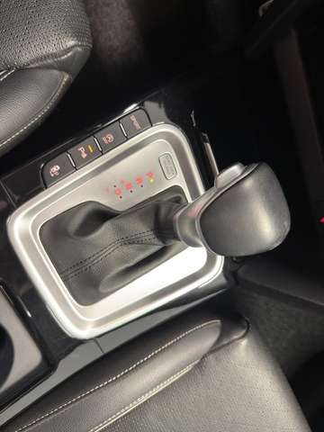 Kia XCeed — photo 18