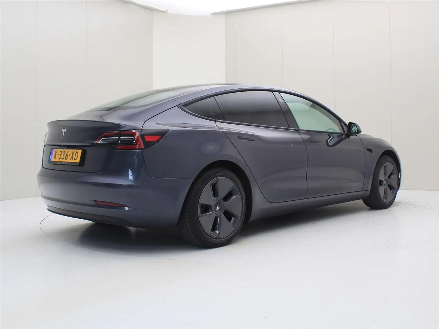 Tesla Model 3 Standard RWD Plus [ AUTOPILOT+60 kWh+PREMIUM AUDIO Grijs - 2