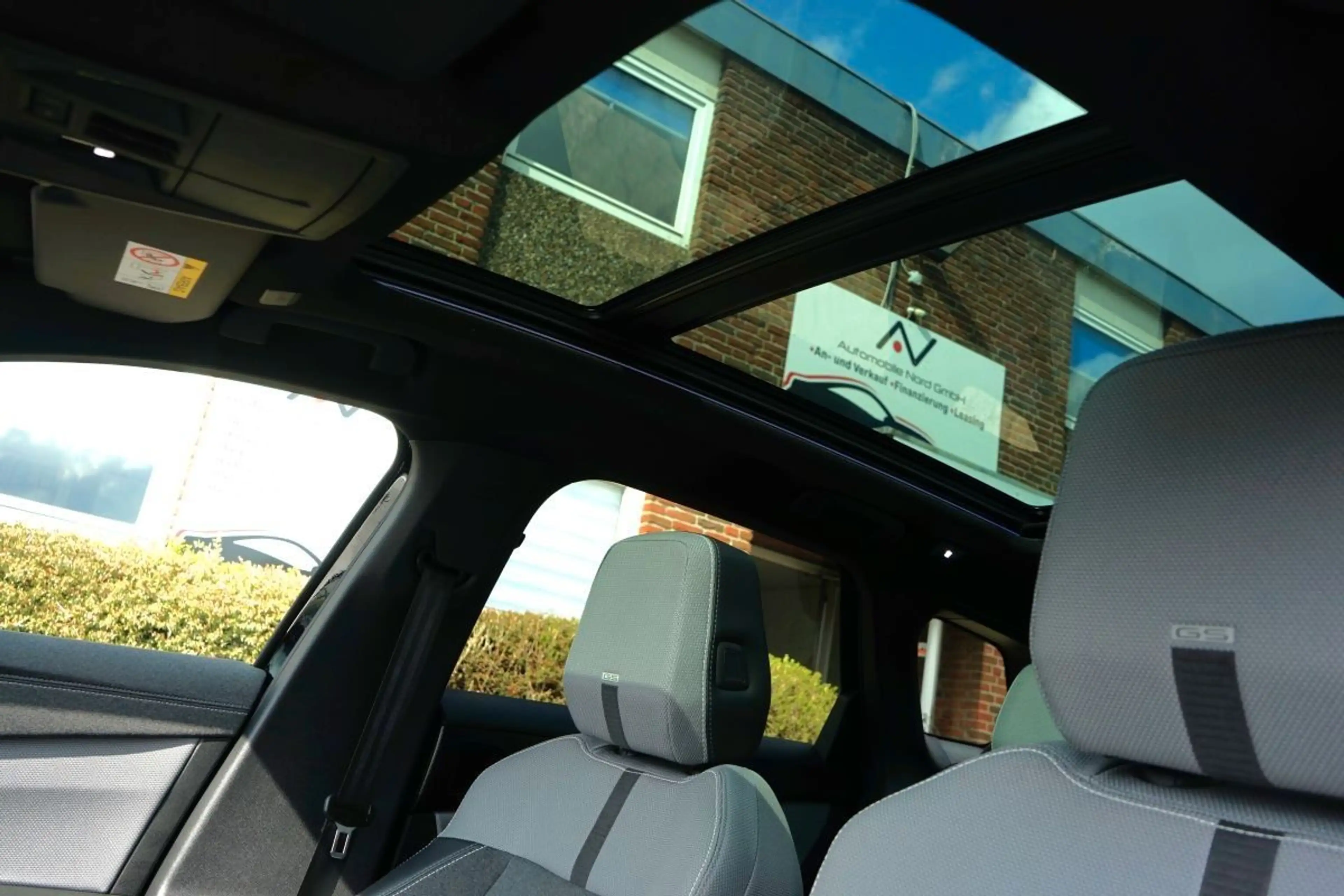 Opel Grandland X Grandland GS+ Hybrid*Panorama*Head Up*Matrix LED — photo 13