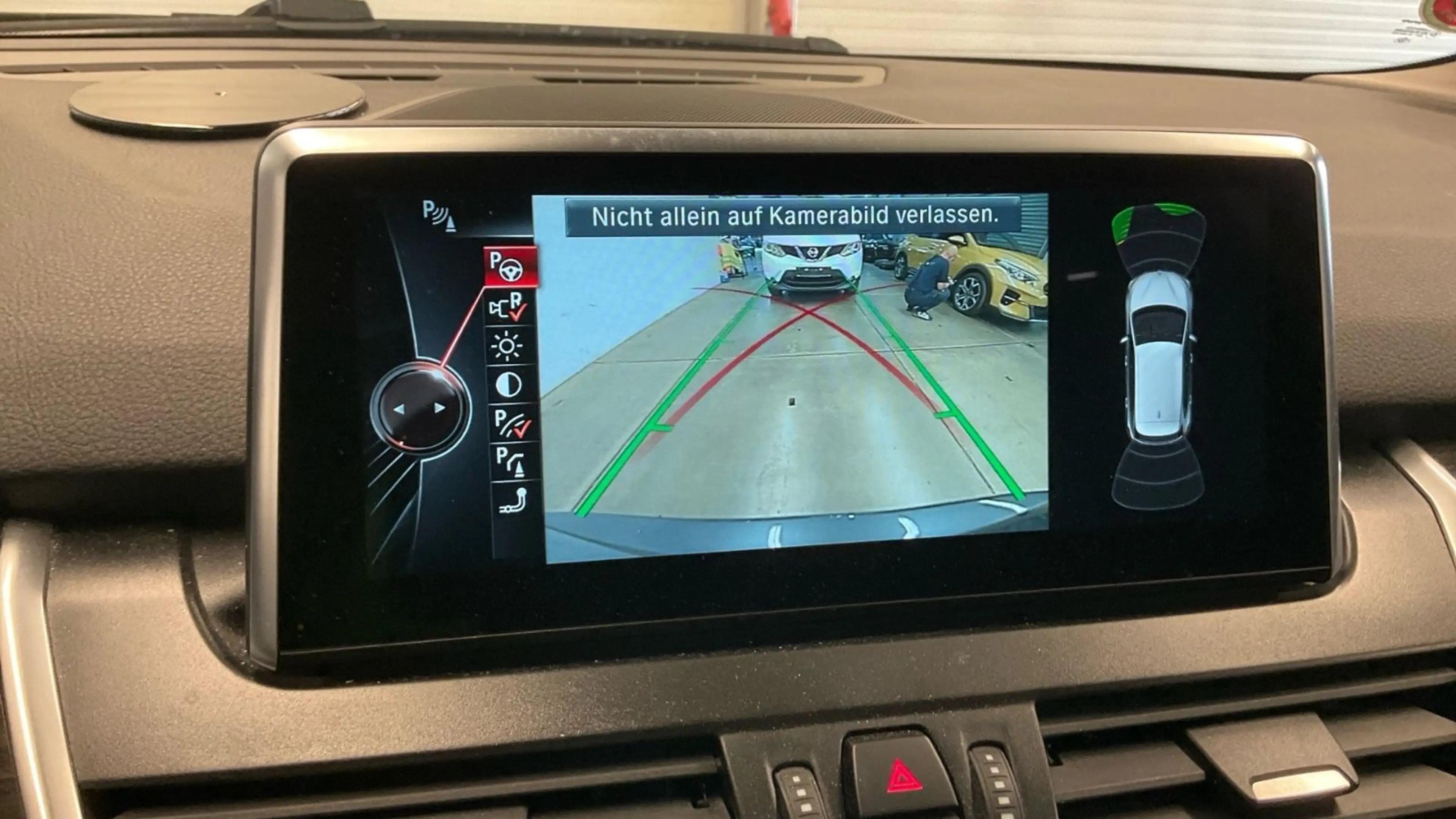 BMW 220 xDrive Luxury Line Aut*1 Hand* — photo 15