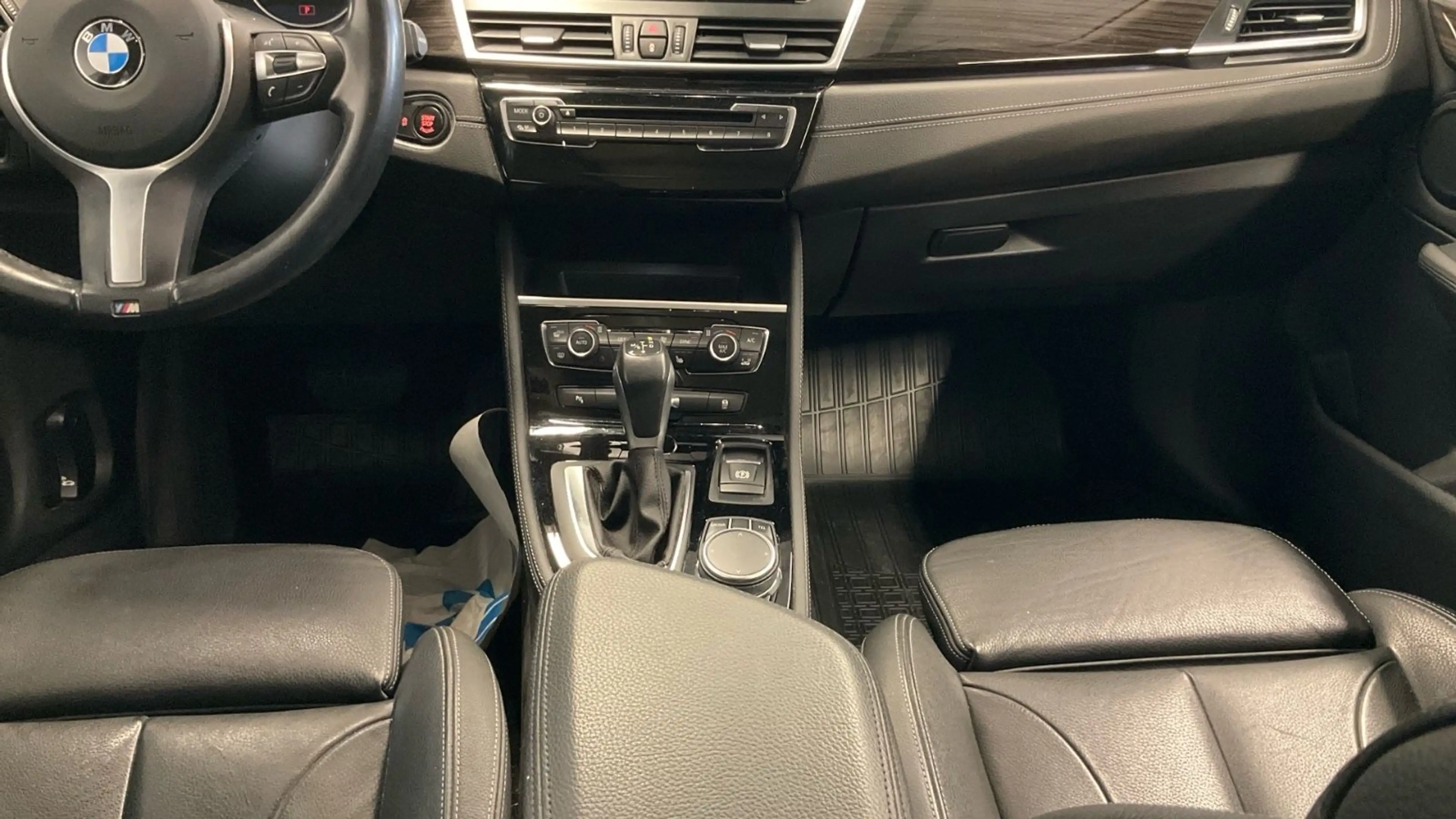 BMW 220 xDrive Luxury Line Aut*1 Hand* — photo 12