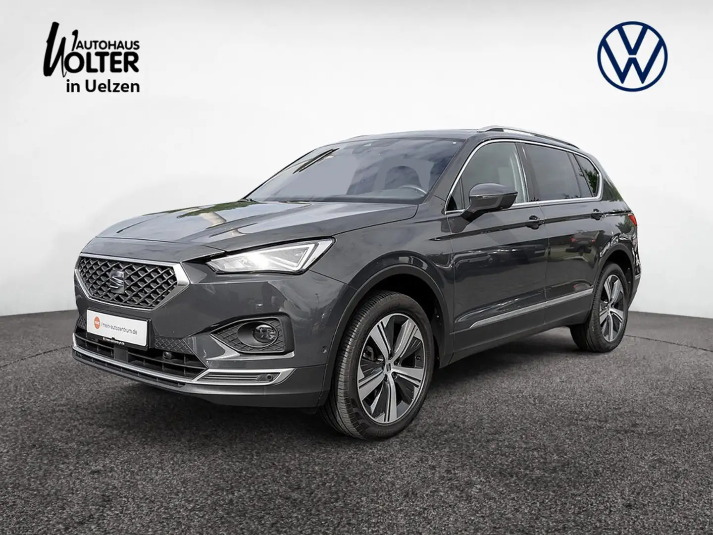 SEAT Tarraco 2.0 TSI 4Drive AHK NAVI LED ACC SHZ Grau - 1