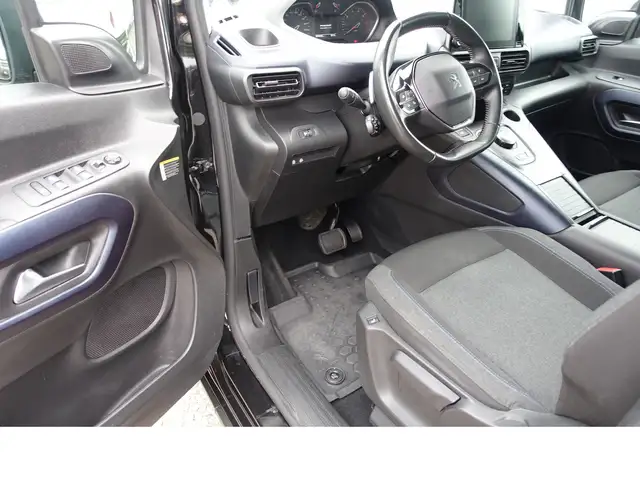 Peugeot Rifter view 7