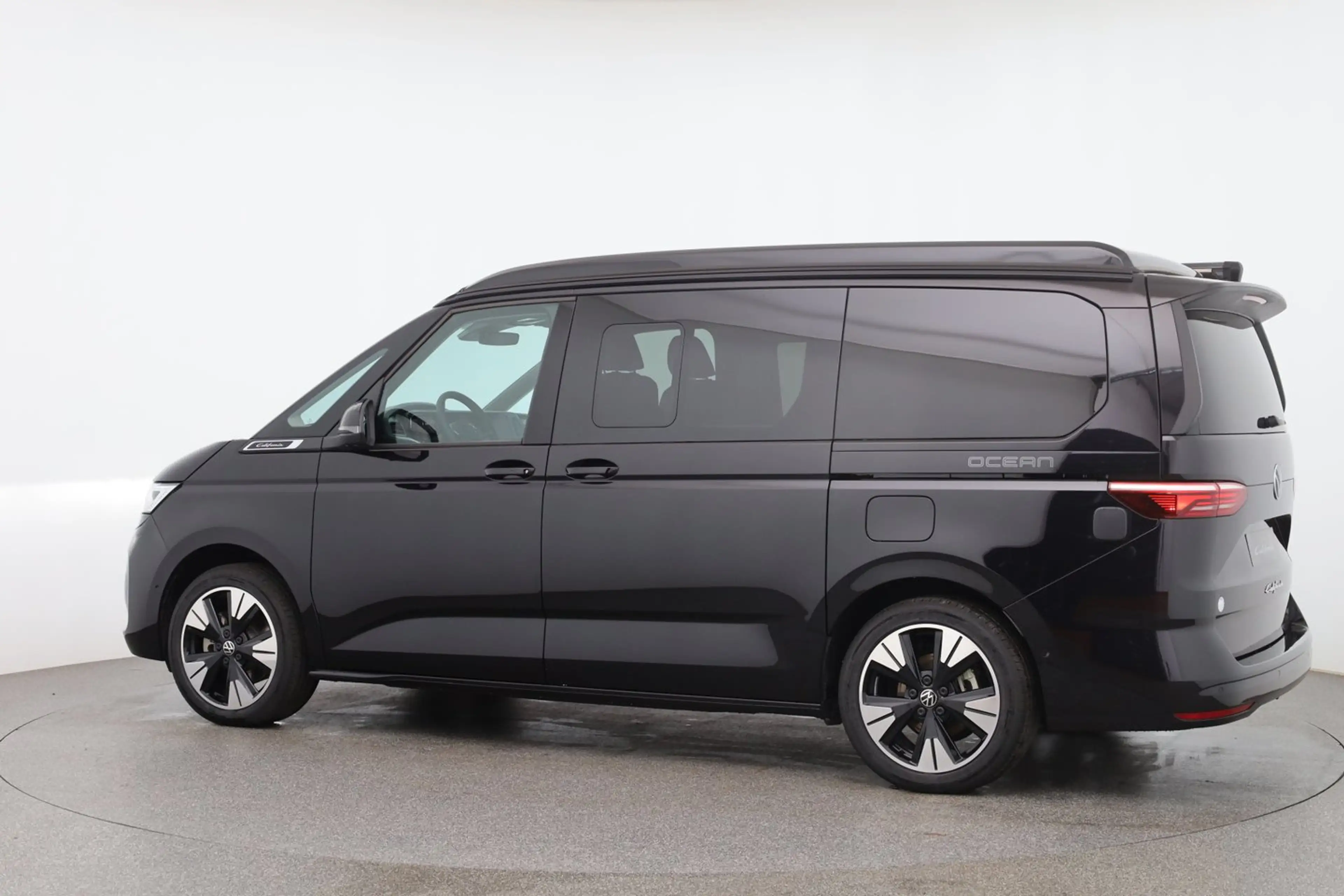 Volkswagen T7 California VW T7 California Ocean TDI — photo 3