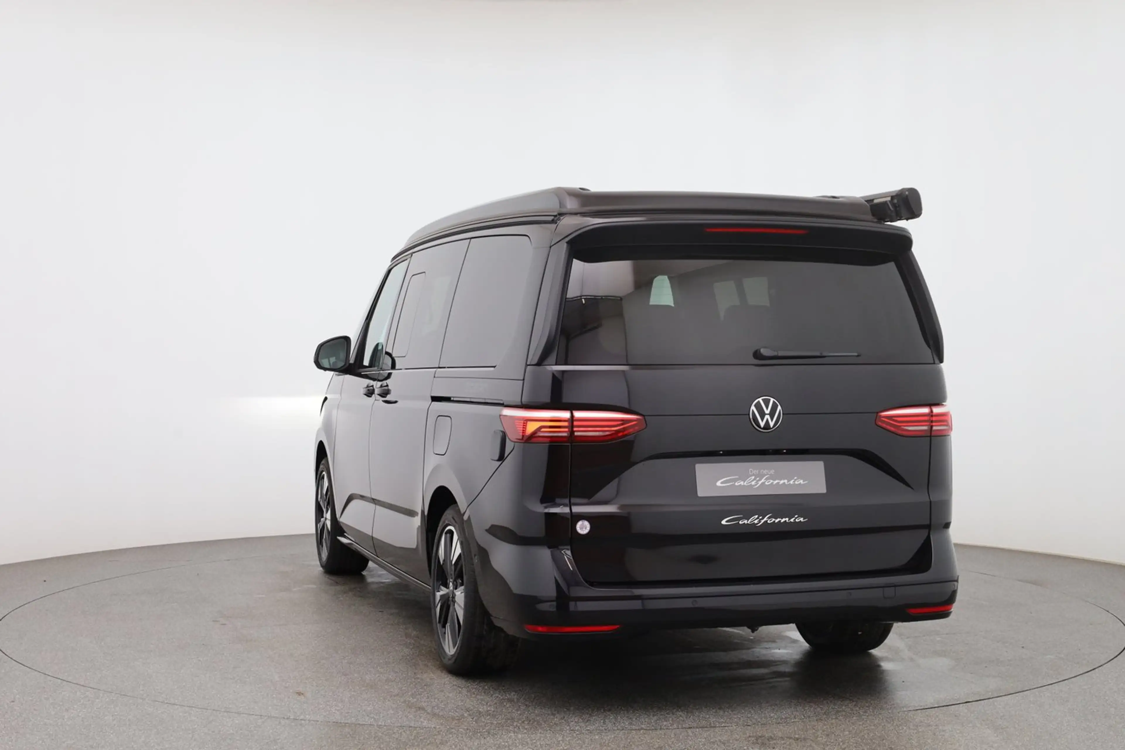 Volkswagen T7 California VW T7 California Ocean TDI — photo 4