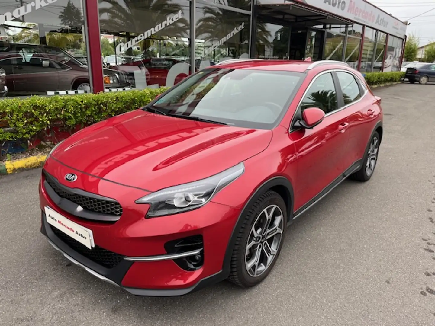 Kia XCeed 1.4 T-GDi Eco-Dynamics Tech Rouge - 1